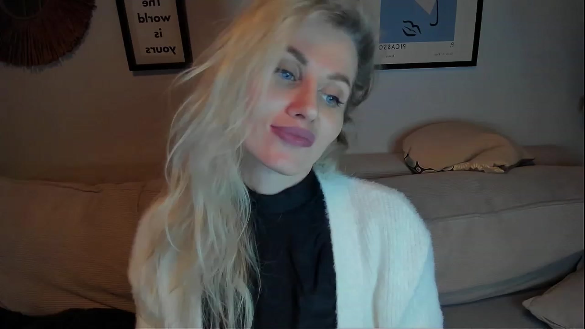 Gallery image thumbnail from Alexa_Smithhh's myfreecams stream on, 02/13/2024, 20:22 image 18 of 20
