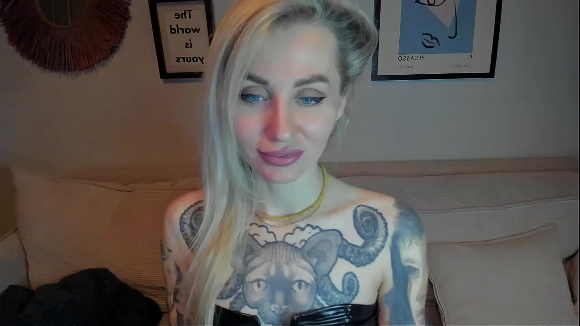 Gallery image thumbnail from Alexa_Smithhh's myfreecams stream on, 02/15/2024, 18:22 image 4 of 20