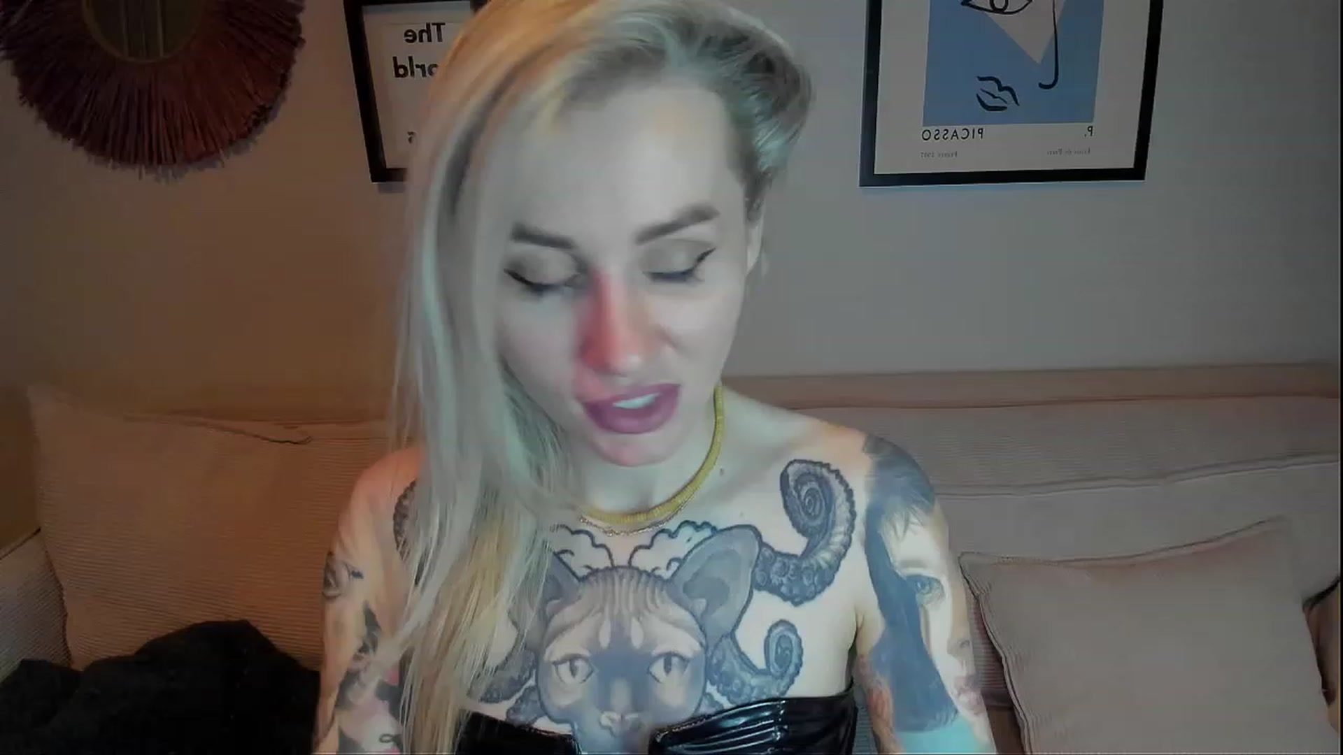 Gallery image thumbnail from Alexa_Smithhh's myfreecams stream on, 02/15/2024, 18:22 image 2 of 20