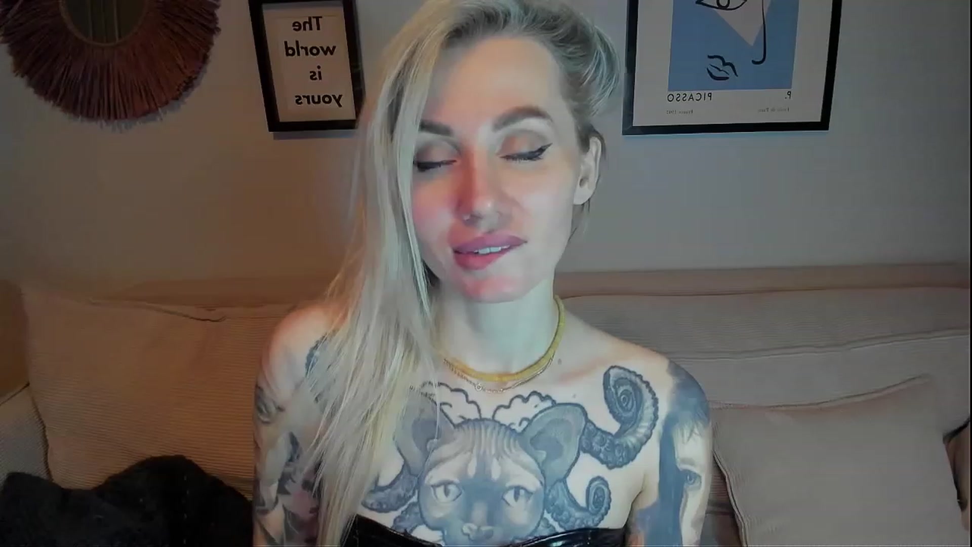 Gallery image thumbnail from Alexa_Smithhh's myfreecams stream on, 02/15/2024, 18:22 image 18 of 20
