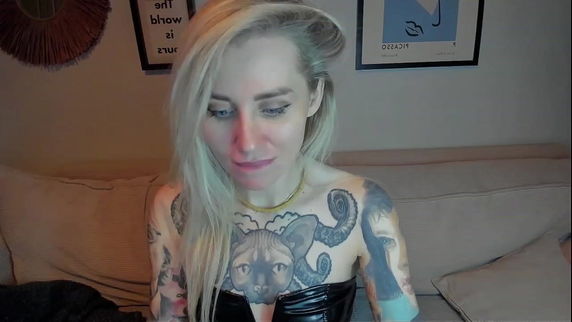 Gallery image thumbnail from Alexa_Smithhh's myfreecams stream on, 02/15/2024, 20:35 image 9 of 20