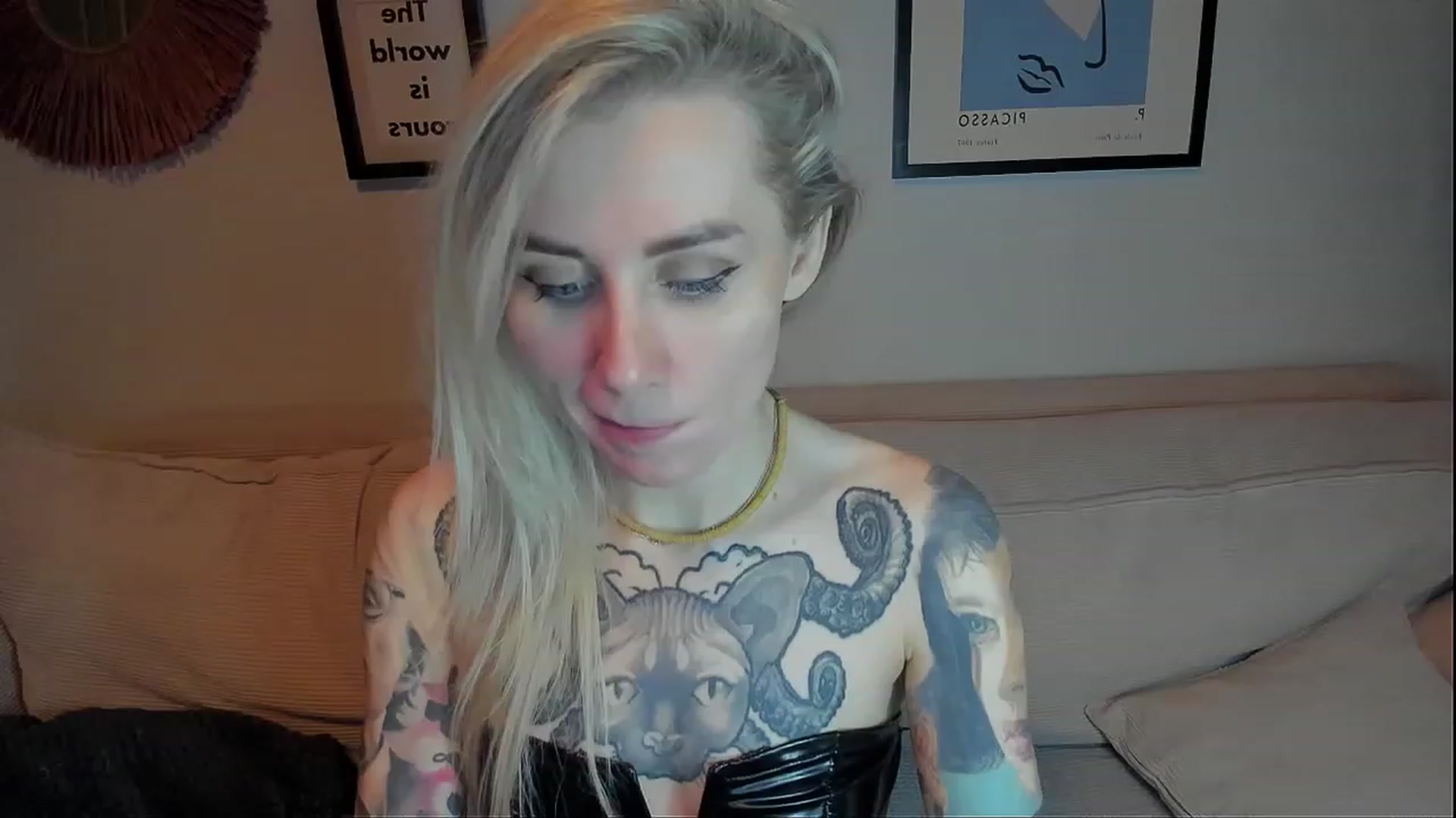 Gallery image thumbnail from Alexa_Smithhh's myfreecams stream on, 02/15/2024, 20:35 image 16 of 20