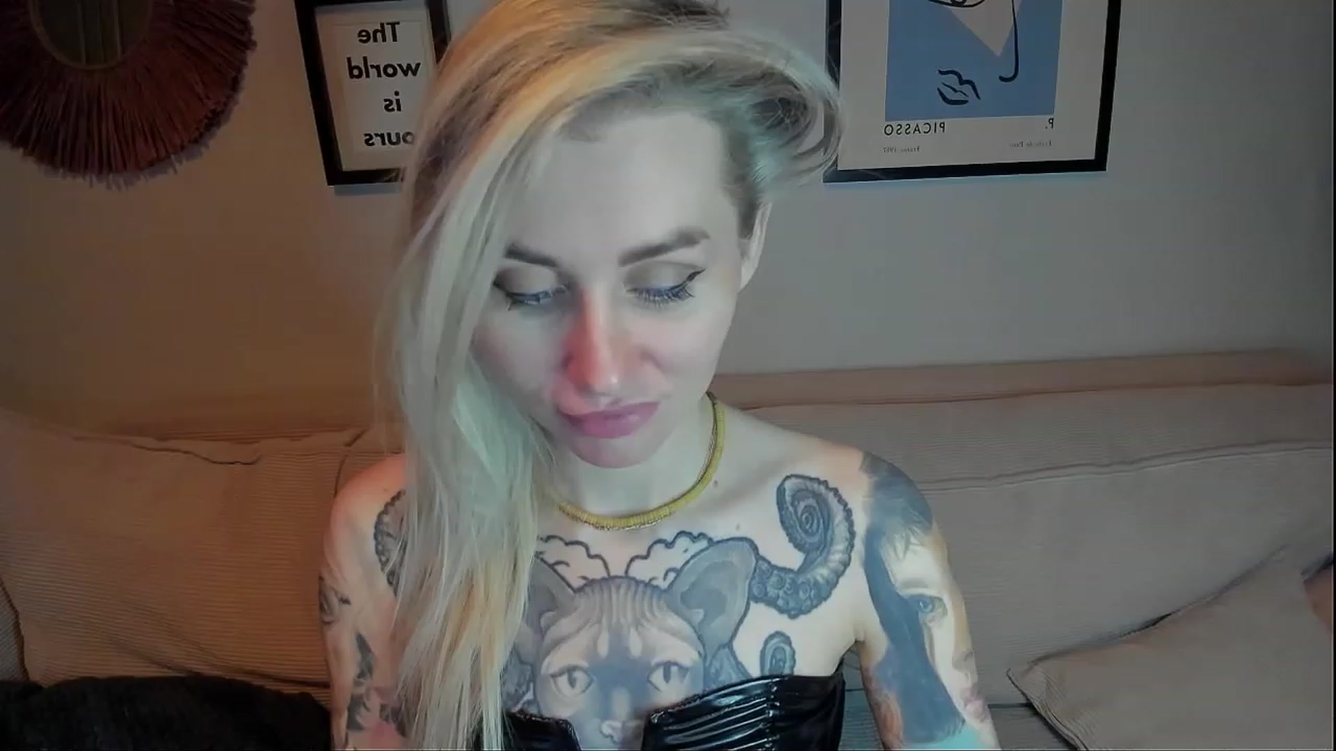 Gallery image thumbnail from Alexa_Smithhh's myfreecams stream on, 02/15/2024, 21:01 image 5 of 20
