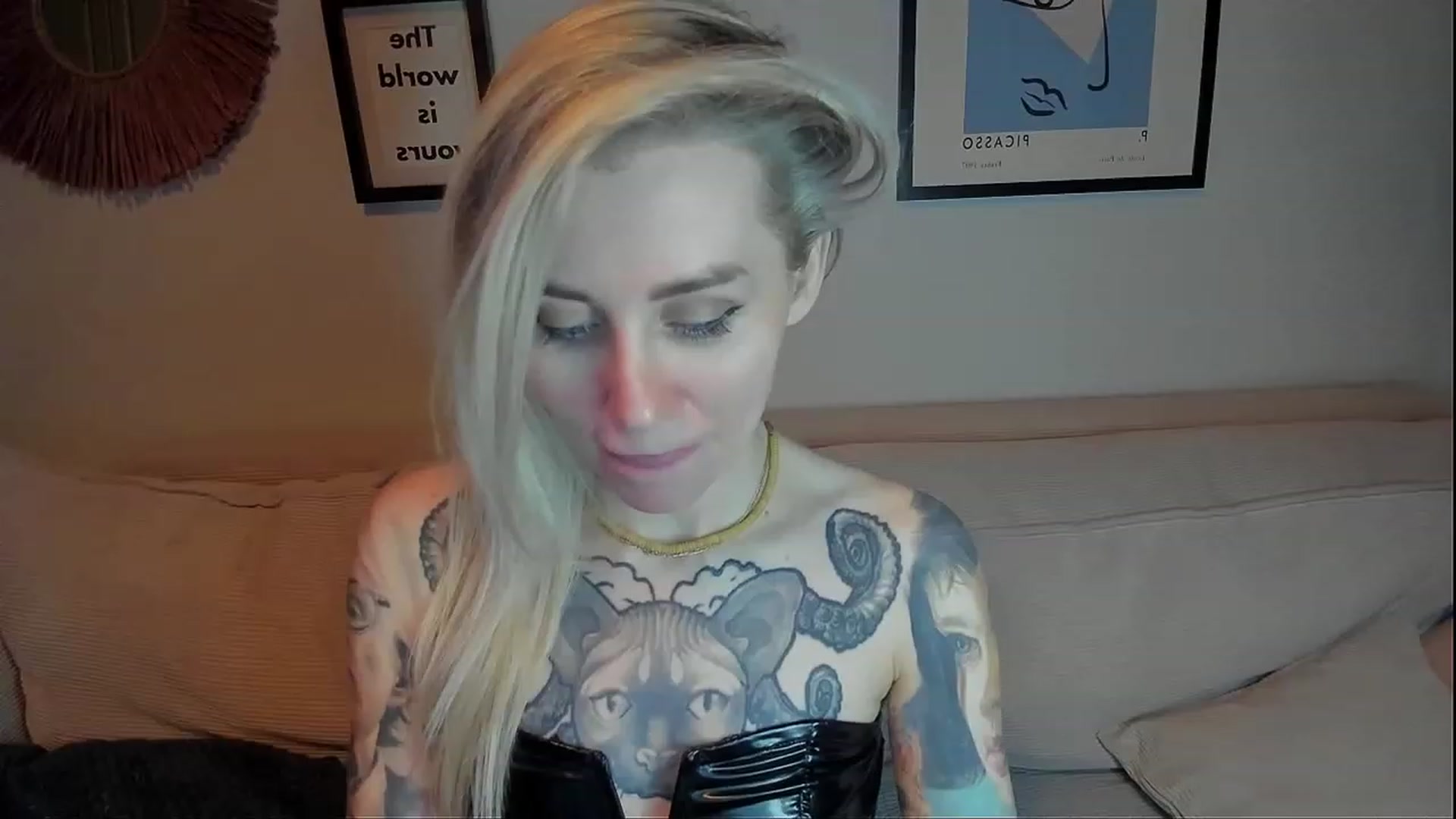 Gallery image thumbnail from Alexa_Smithhh's myfreecams stream on, 02/15/2024, 21:01 image 7 of 20