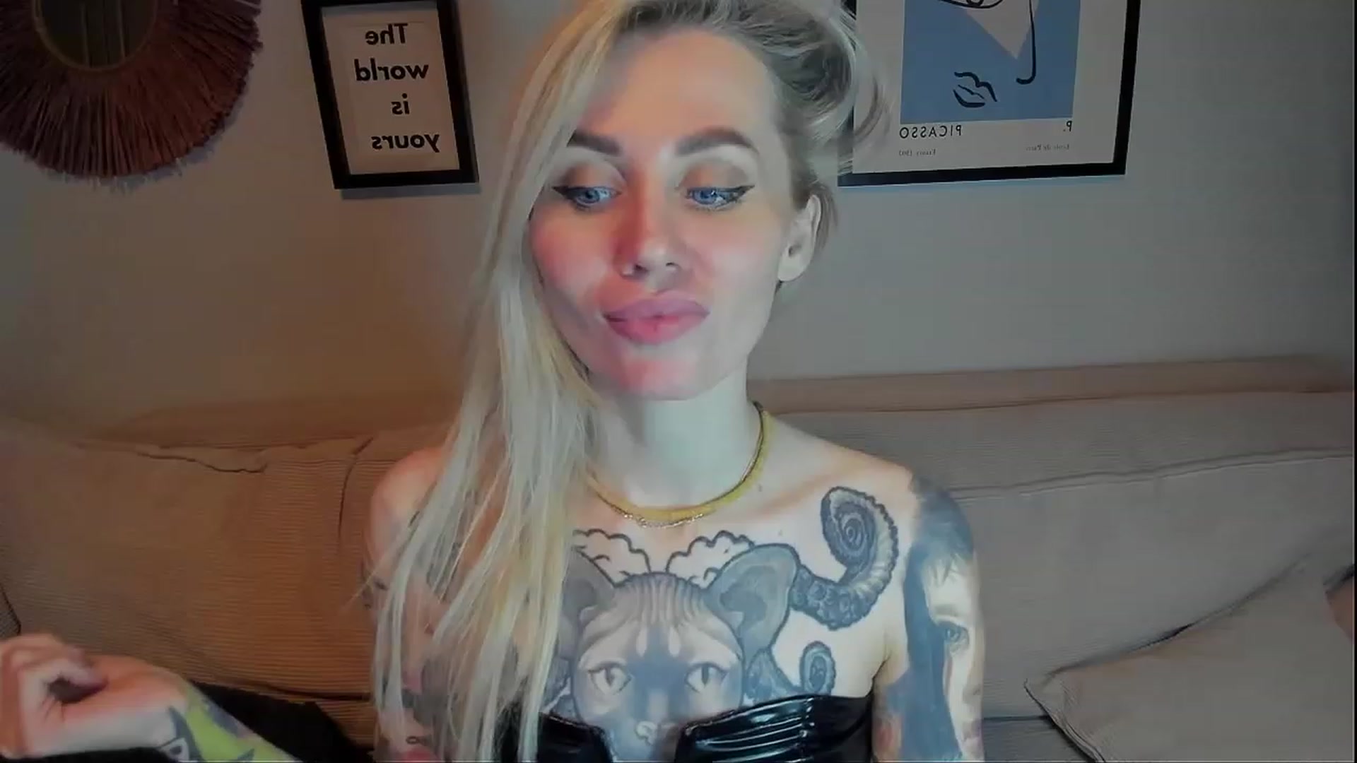 Gallery image thumbnail from Alexa_Smithhh's myfreecams stream on, 02/15/2024, 21:01 image 12 of 20