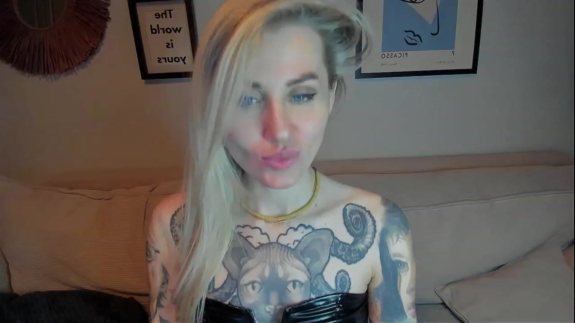 Gallery image thumbnail from Alexa_Smithhh's myfreecams stream on, 02/15/2024, 21:01 image 13 of 20