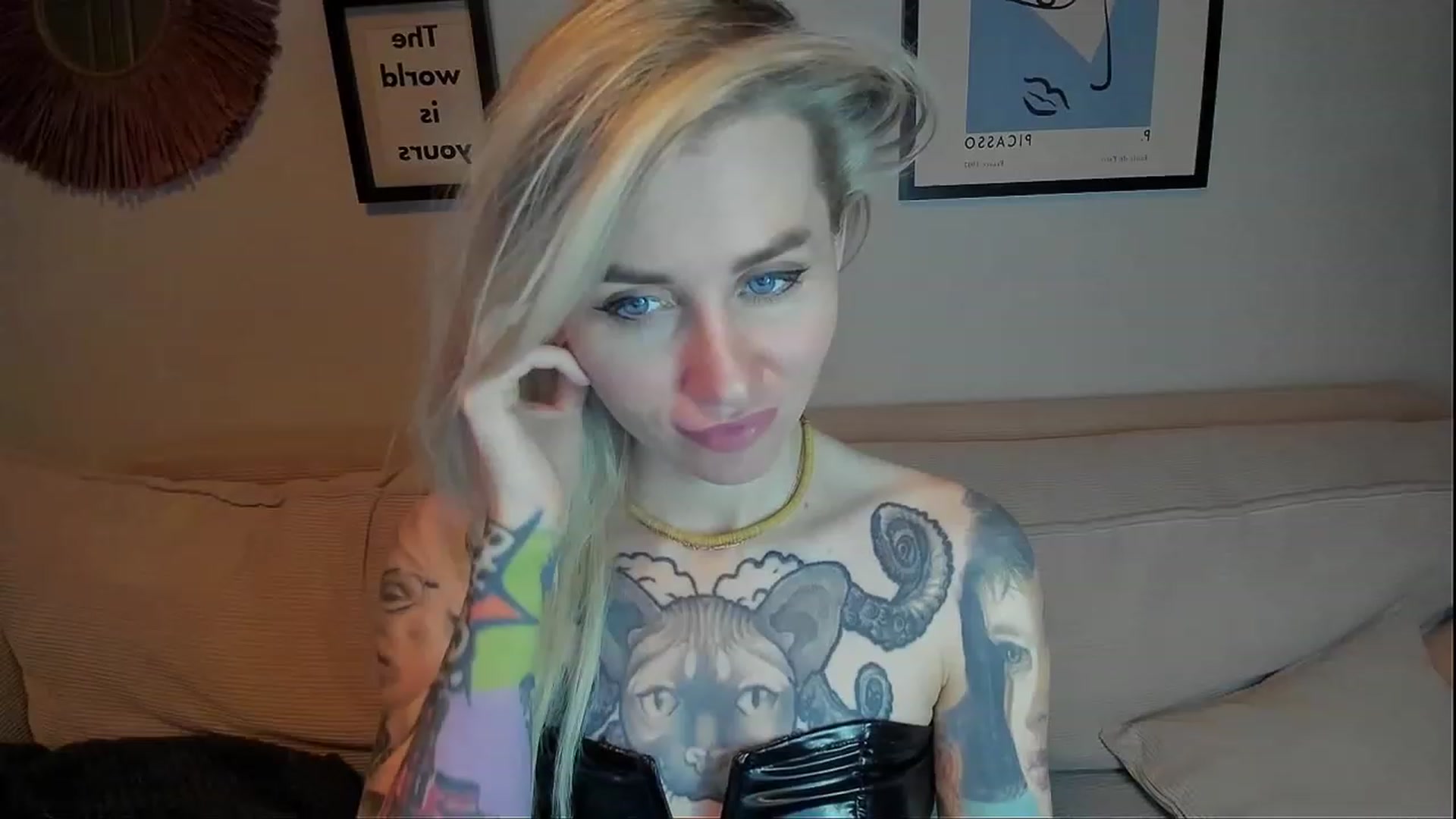 Gallery image thumbnail from Alexa_Smithhh's myfreecams stream on, 02/15/2024, 21:01 image 11 of 20