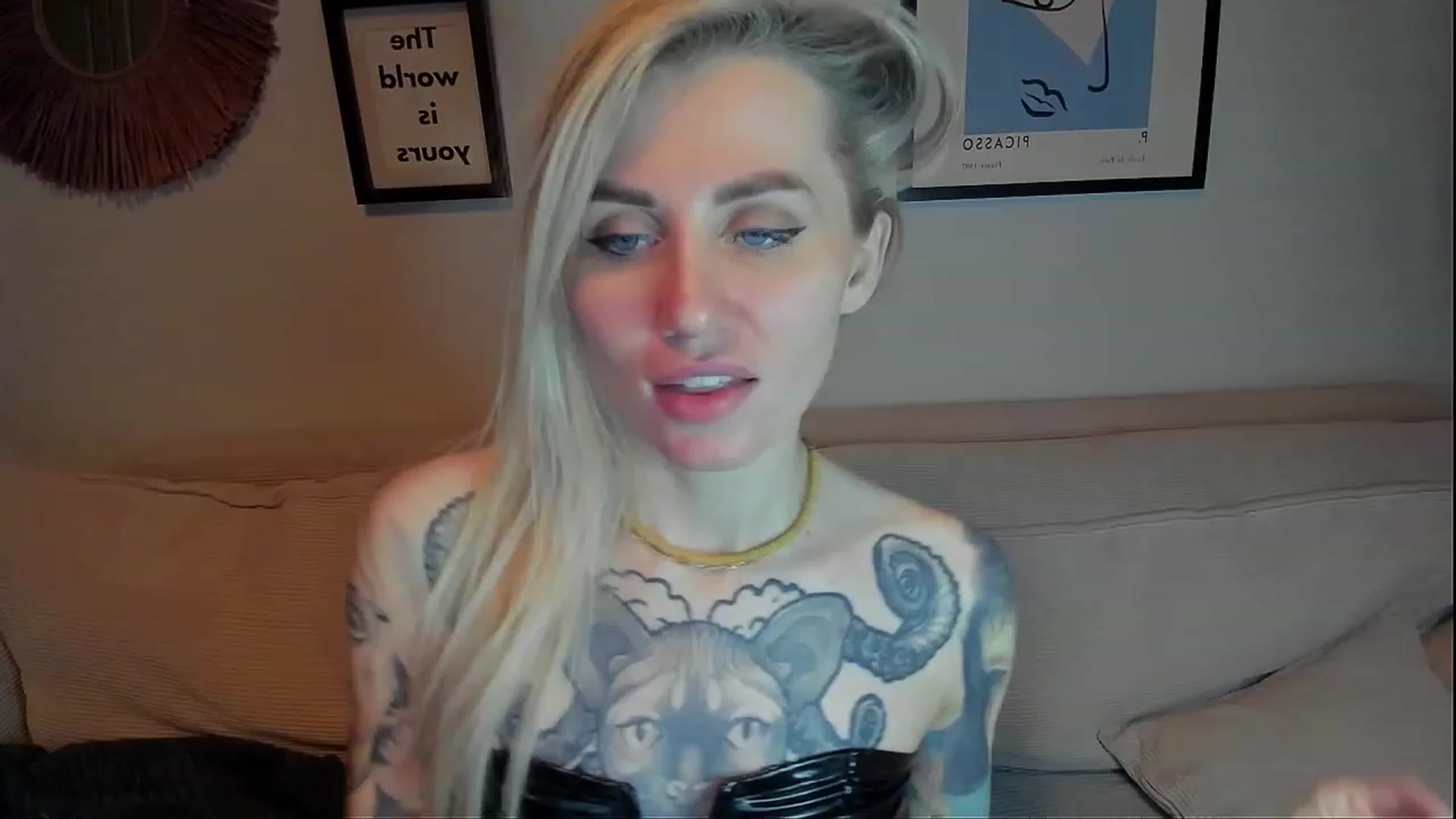 Gallery image thumbnail from Alexa_Smithhh's myfreecams stream on, 02/15/2024, 21:01 image 9 of 20