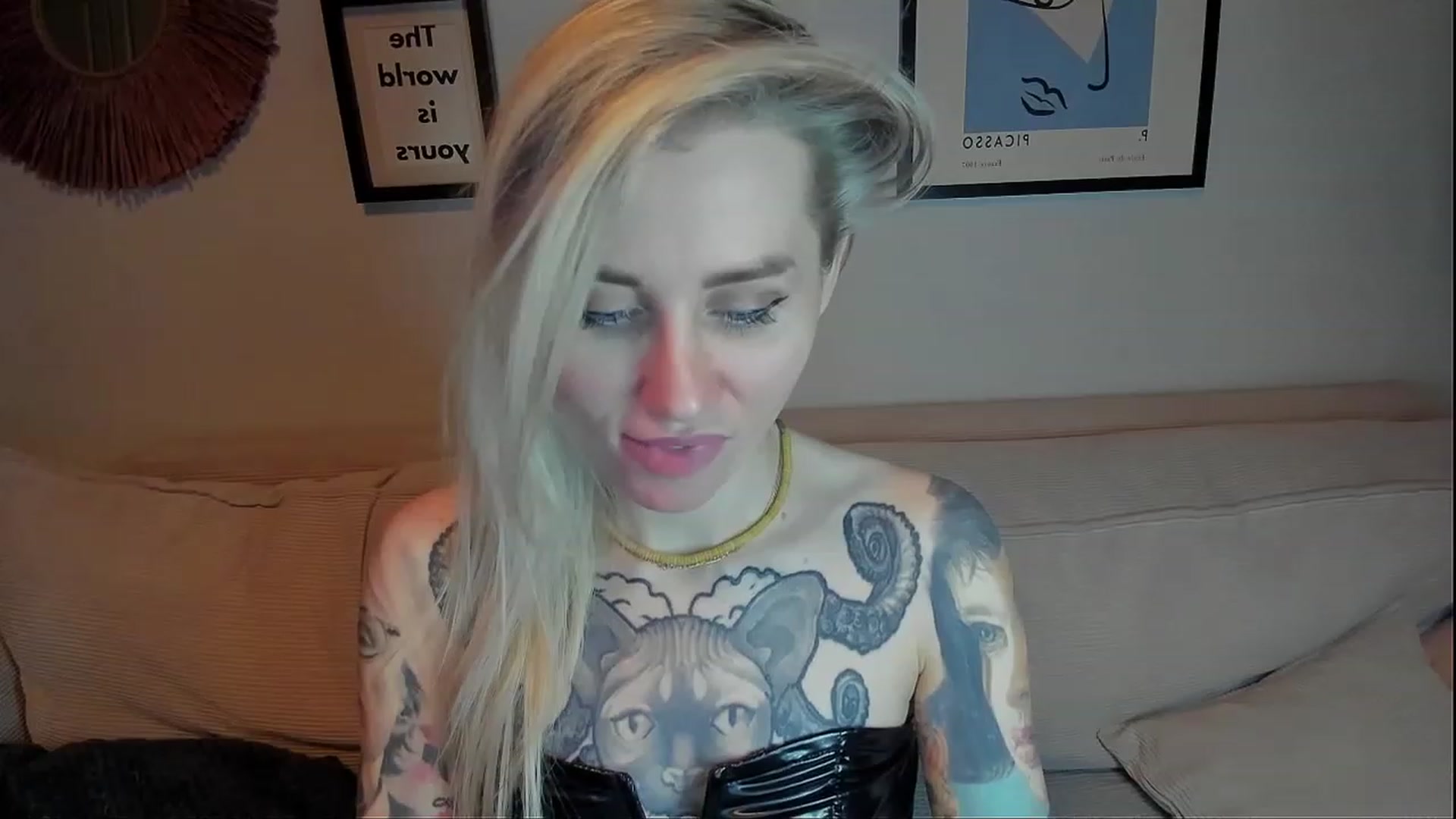 Gallery image thumbnail from Alexa_Smithhh's myfreecams stream on, 02/15/2024, 21:01 image 6 of 20