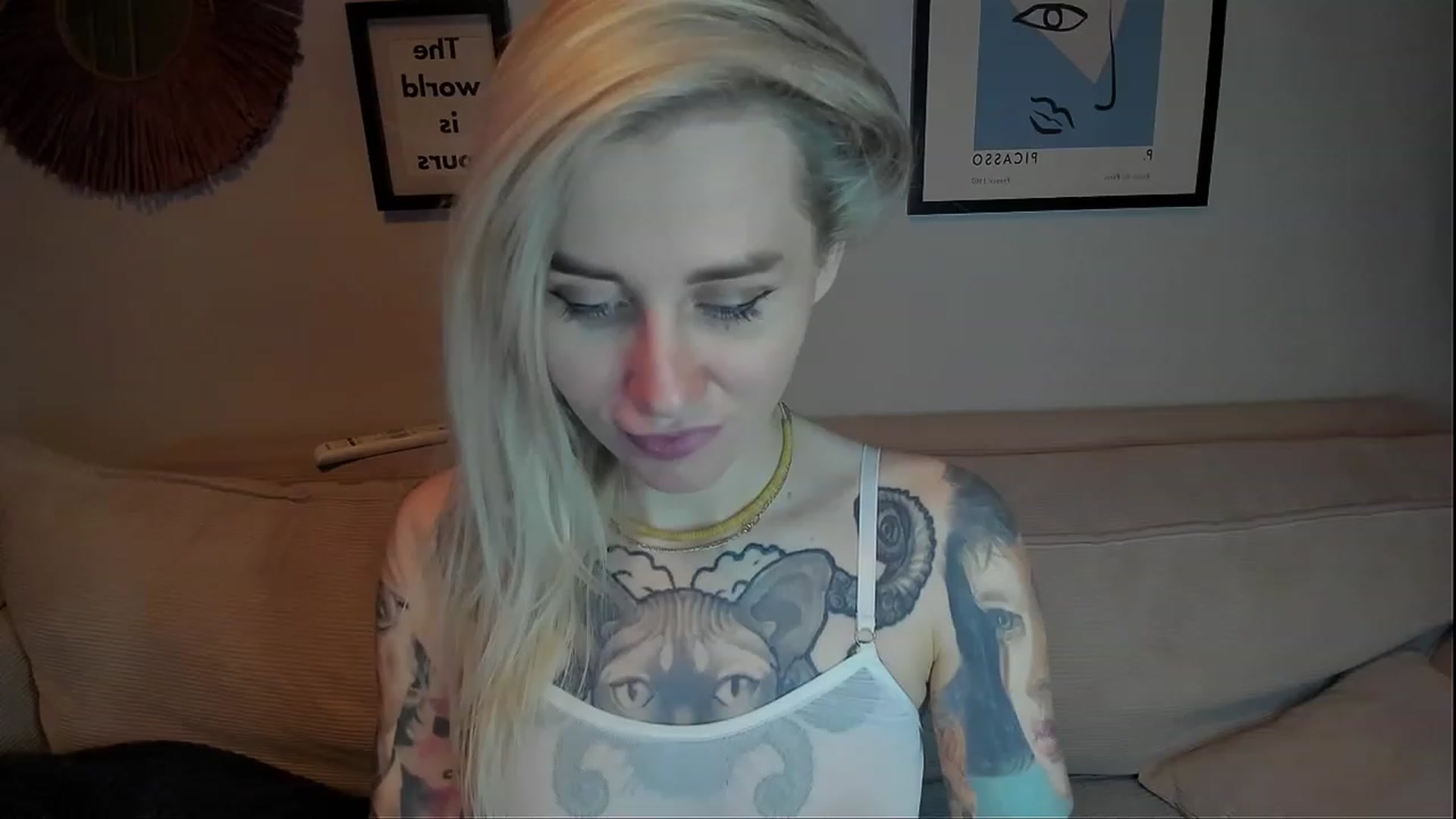 Gallery image thumbnail from Alexa_Smithhh's myfreecams stream on, 02/16/2024, 20:14 image 16 of 20