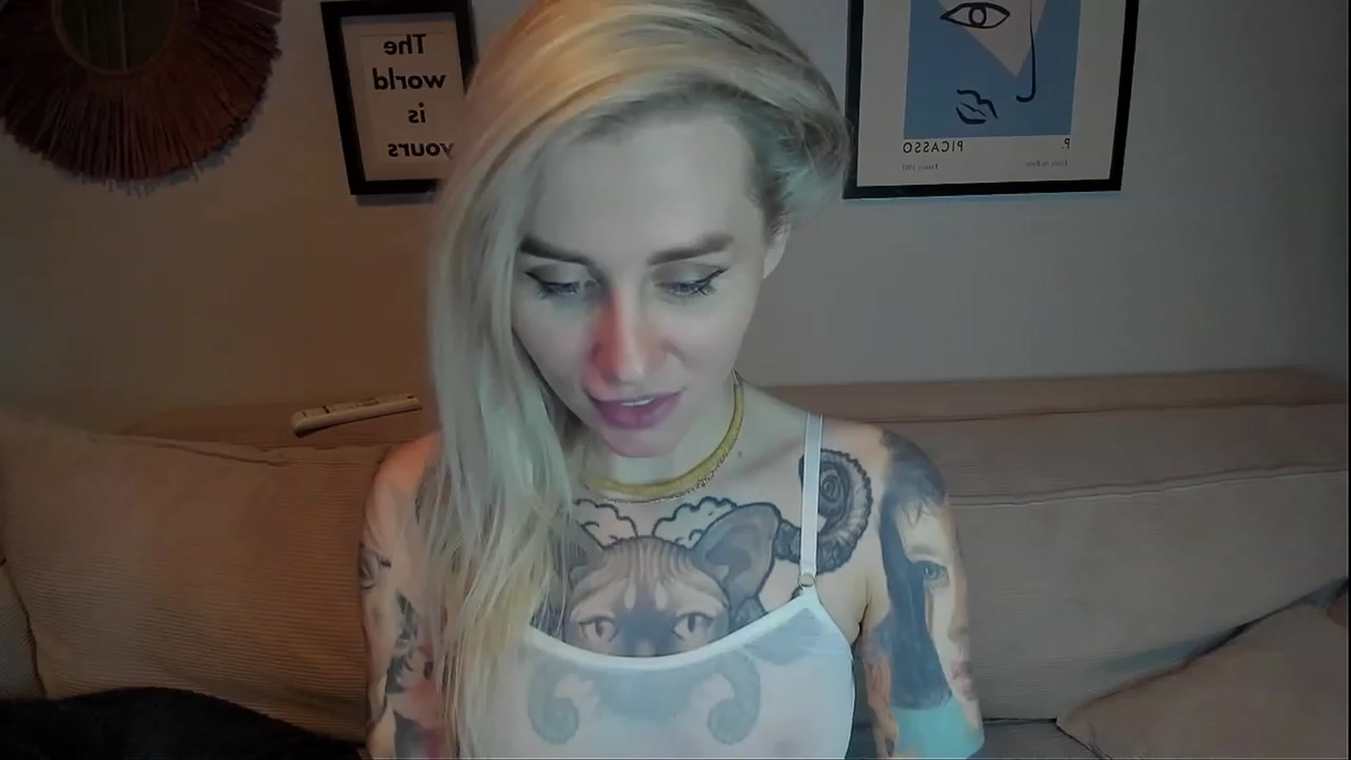 Gallery image thumbnail from Alexa_Smithhh's myfreecams stream on, 02/16/2024, 20:14 image 14 of 20