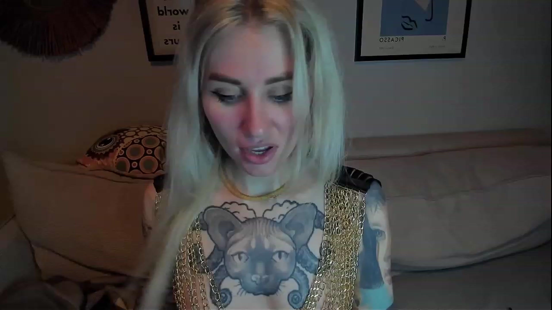 Gallery image thumbnail from Alexa_Smithhh's myfreecams stream on, 02/18/2024, 18:33 image 16 of 20