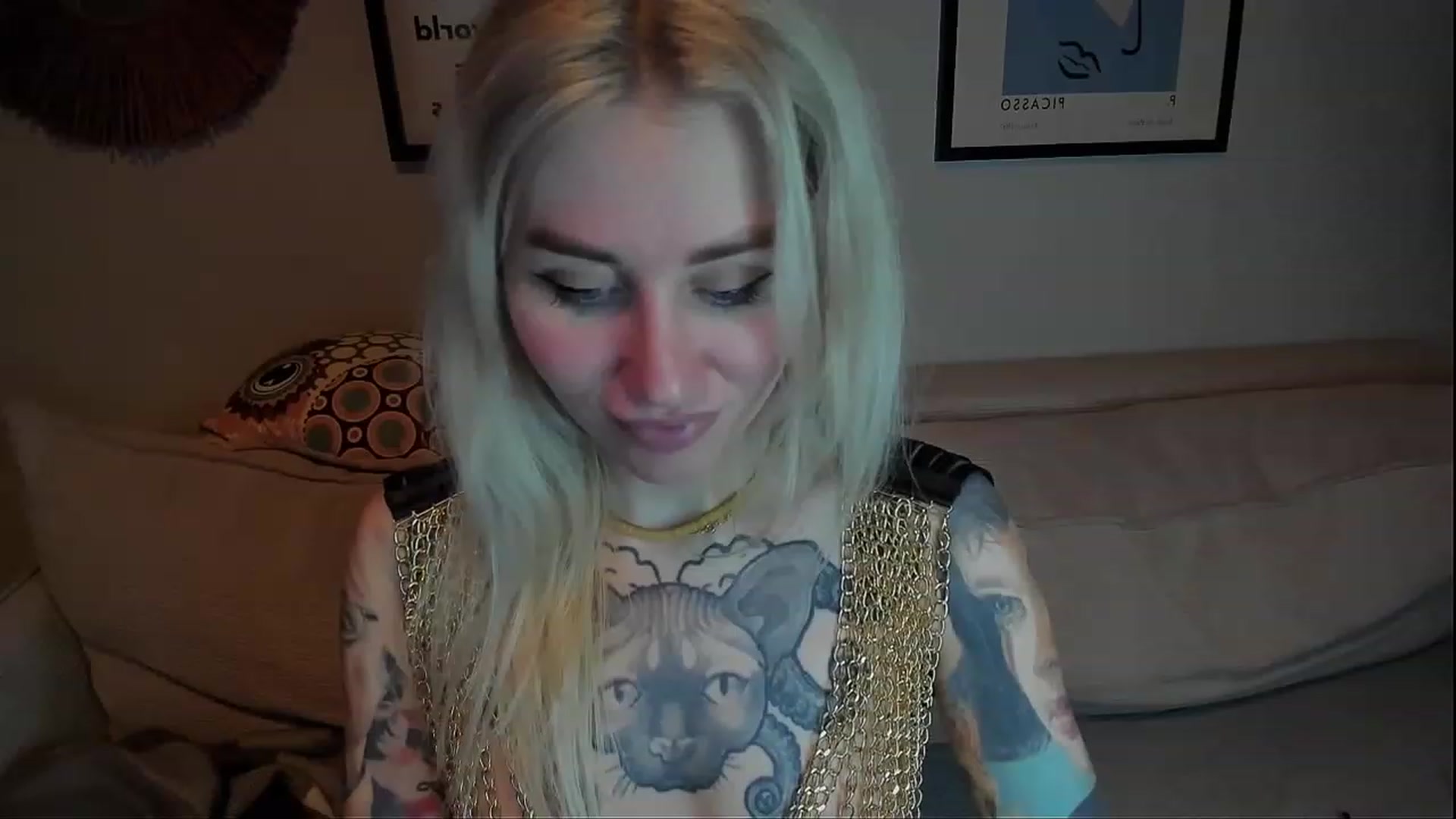 Gallery image thumbnail from Alexa_Smithhh's myfreecams stream on, 02/18/2024, 18:33 image 15 of 20