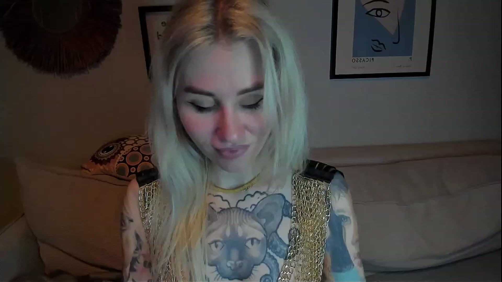 Gallery image thumbnail from Alexa_Smithhh's myfreecams stream on, 02/18/2024, 18:33 image 11 of 20