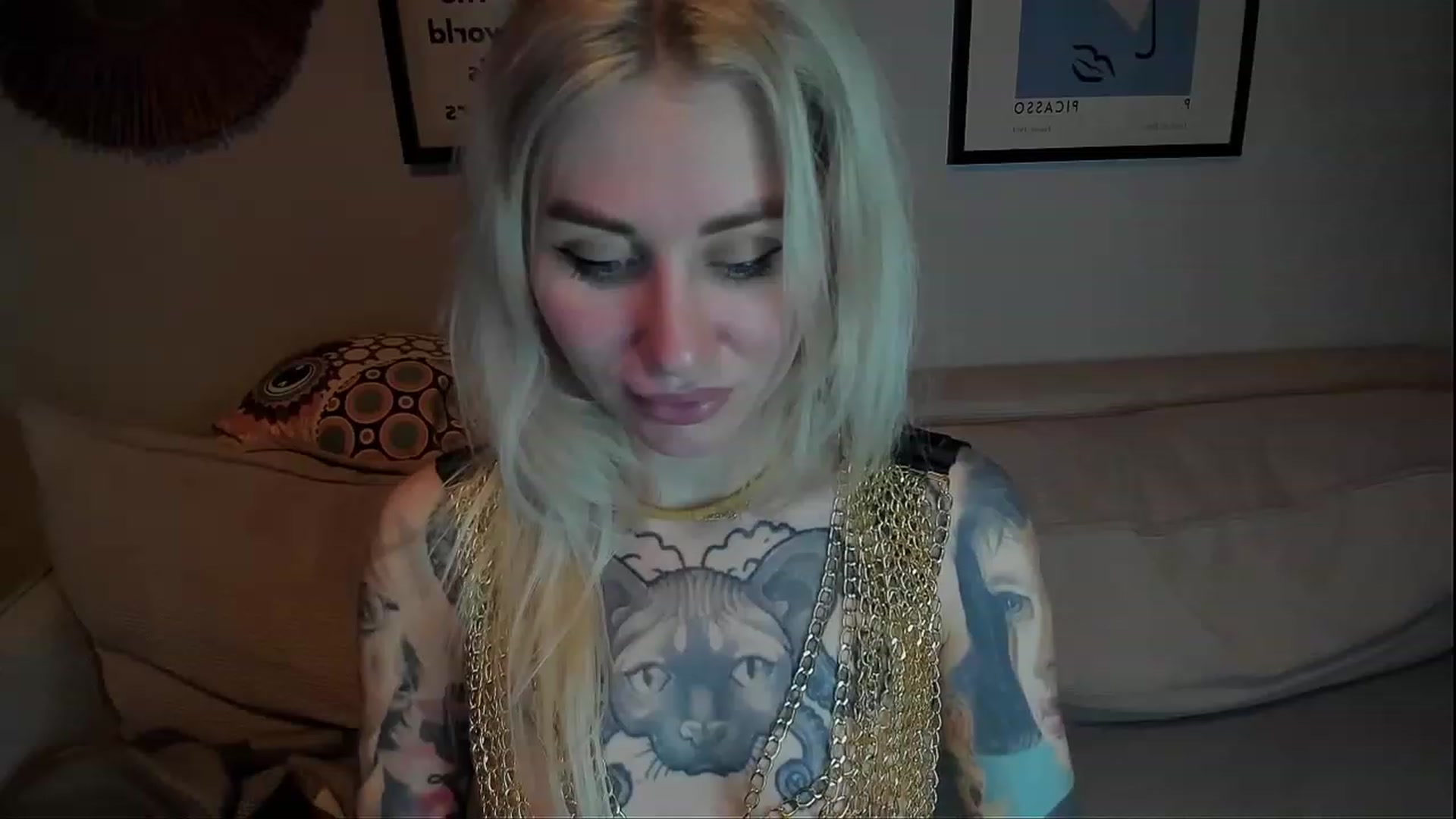 Gallery image thumbnail from Alexa_Smithhh's myfreecams stream on, 02/18/2024, 18:33 image 19 of 20