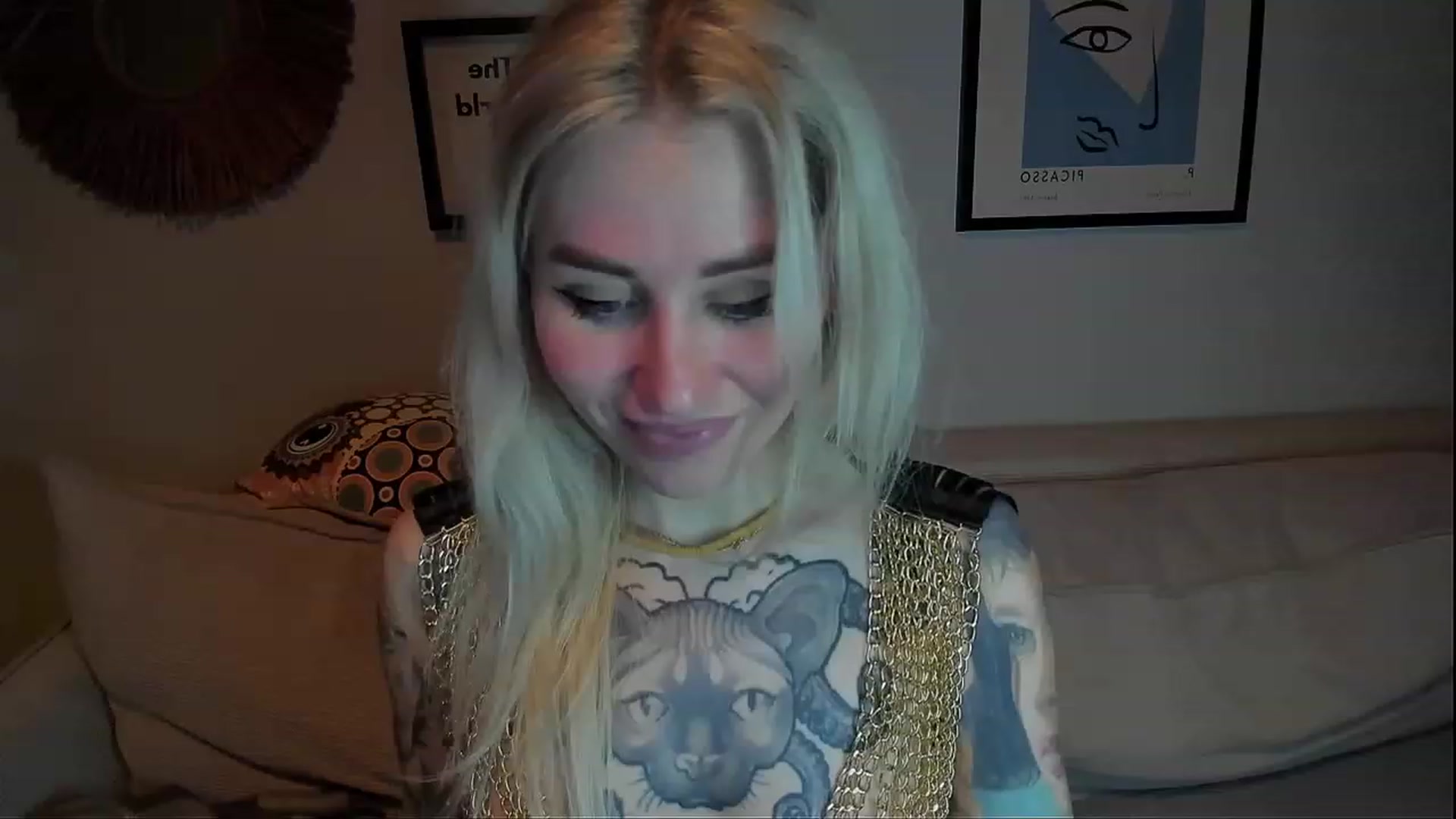 Gallery image thumbnail from Alexa_Smithhh's myfreecams stream on, 02/18/2024, 18:33 image 9 of 20