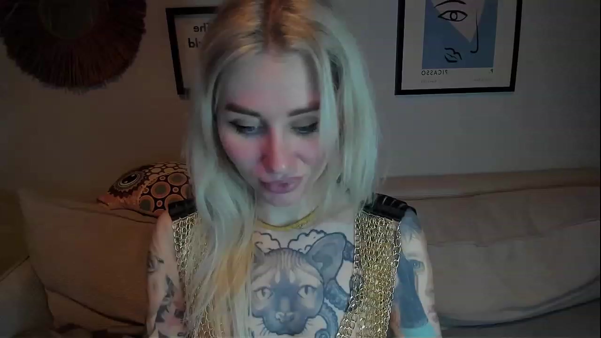 Gallery image thumbnail from Alexa_Smithhh's myfreecams stream on, 02/18/2024, 18:33 image 10 of 20