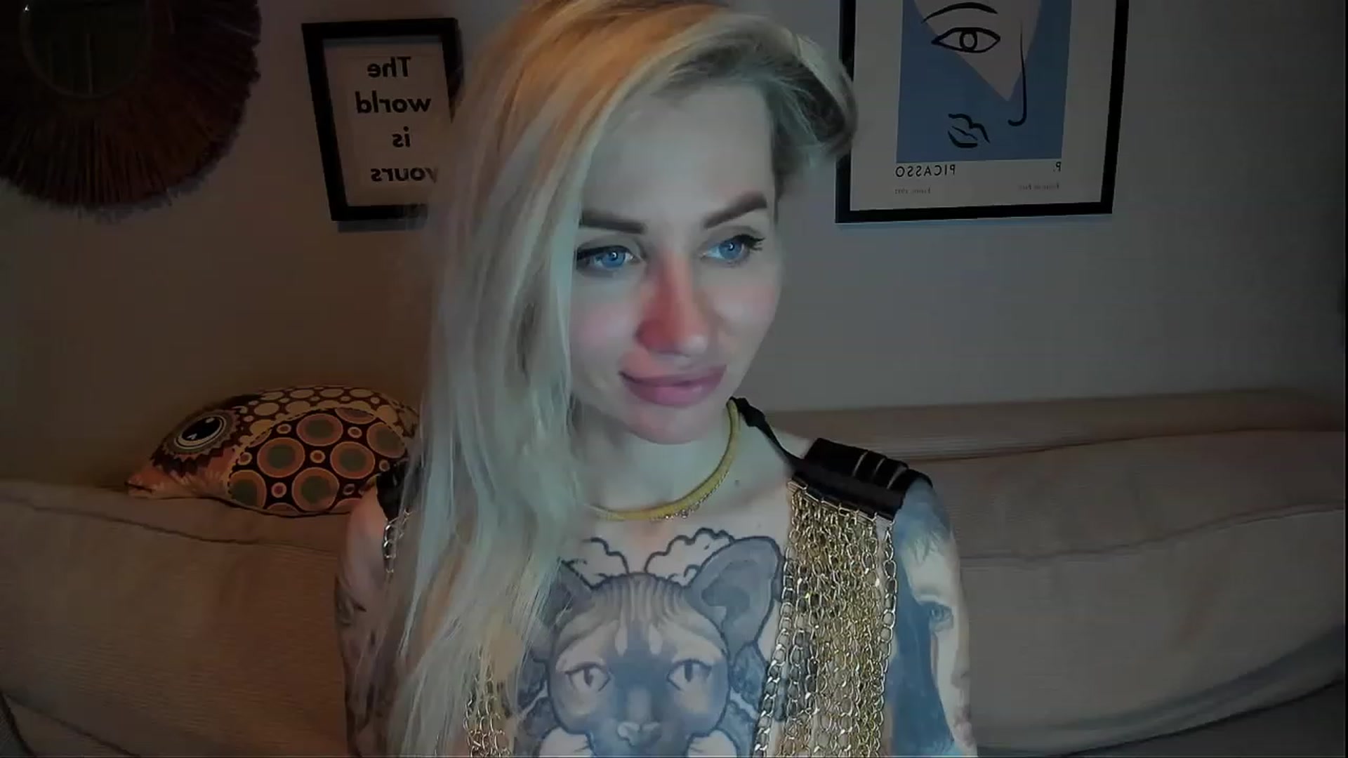 Gallery image thumbnail from Alexa_Smithhh's myfreecams stream on, 02/18/2024, 19:54 image 18 of 20