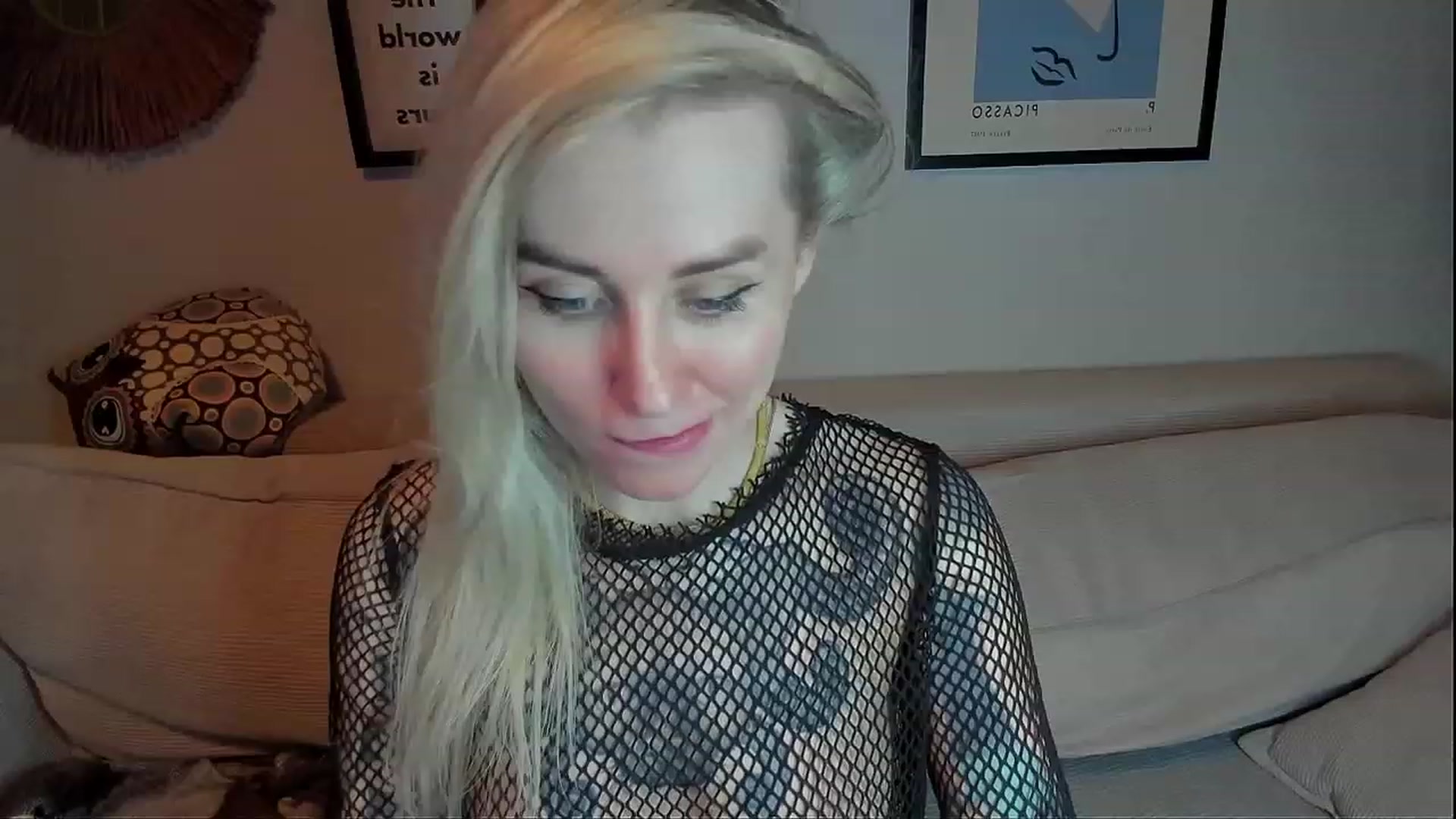 Gallery image thumbnail from Alexa_Smithhh's myfreecams stream on, 02/19/2024, 21:17 image 18 of 20