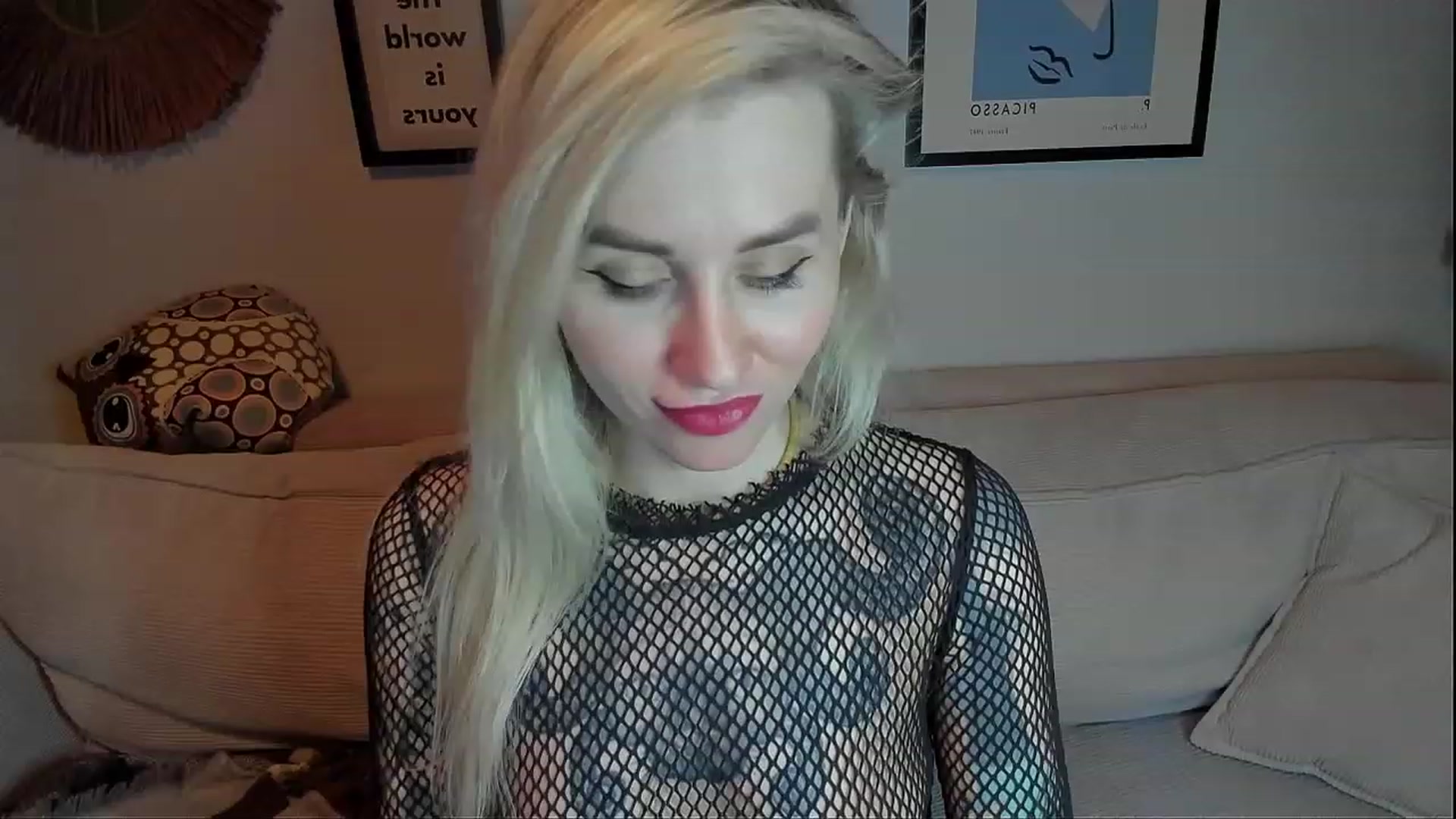 Gallery image thumbnail from Alexa_Smithhh's myfreecams stream on, 02/19/2024, 21:17 image 3 of 20