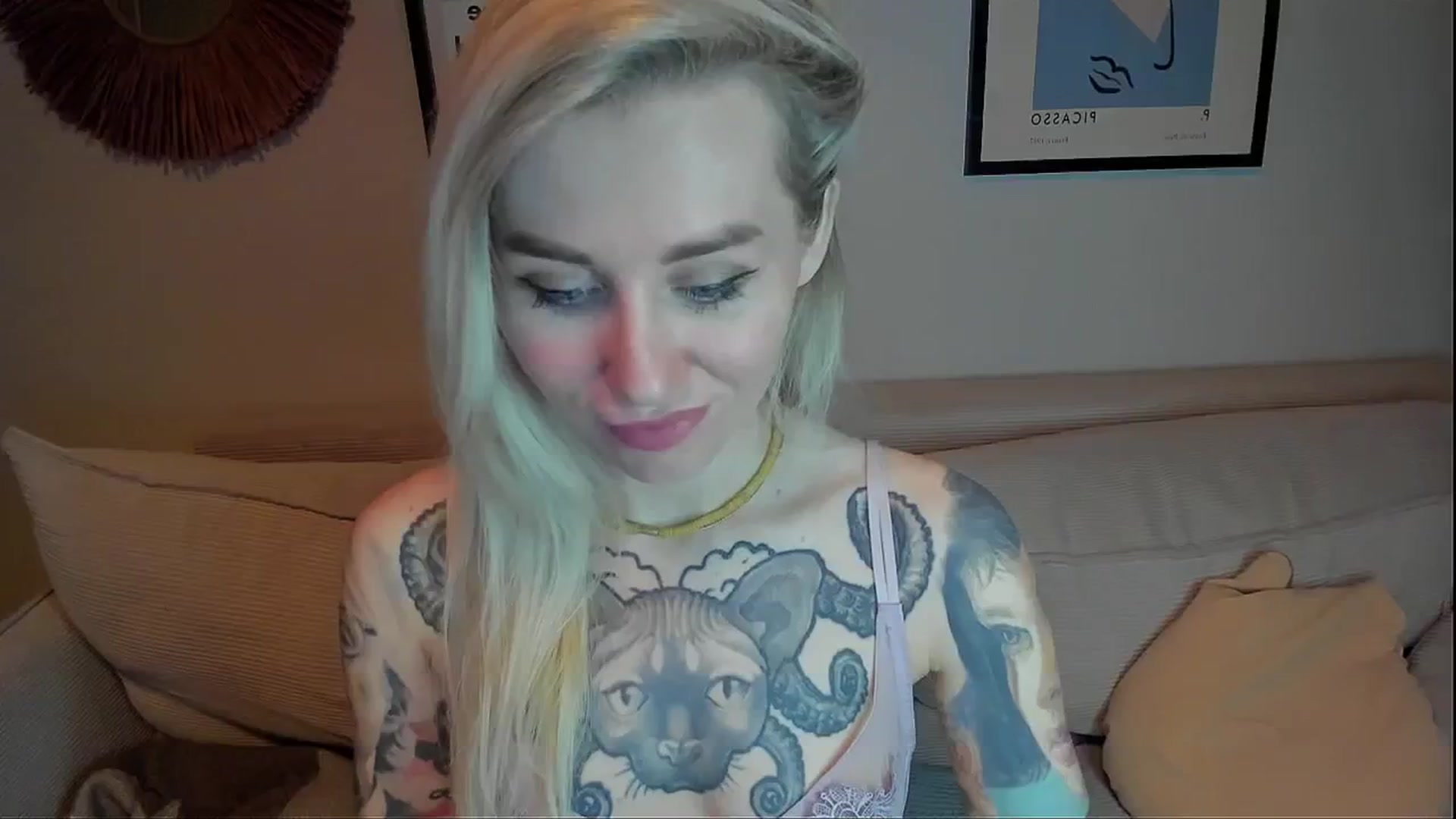 Gallery image thumbnail from Alexa_Smithhh's myfreecams stream on, 02/20/2024, 19:33 image 7 of 20