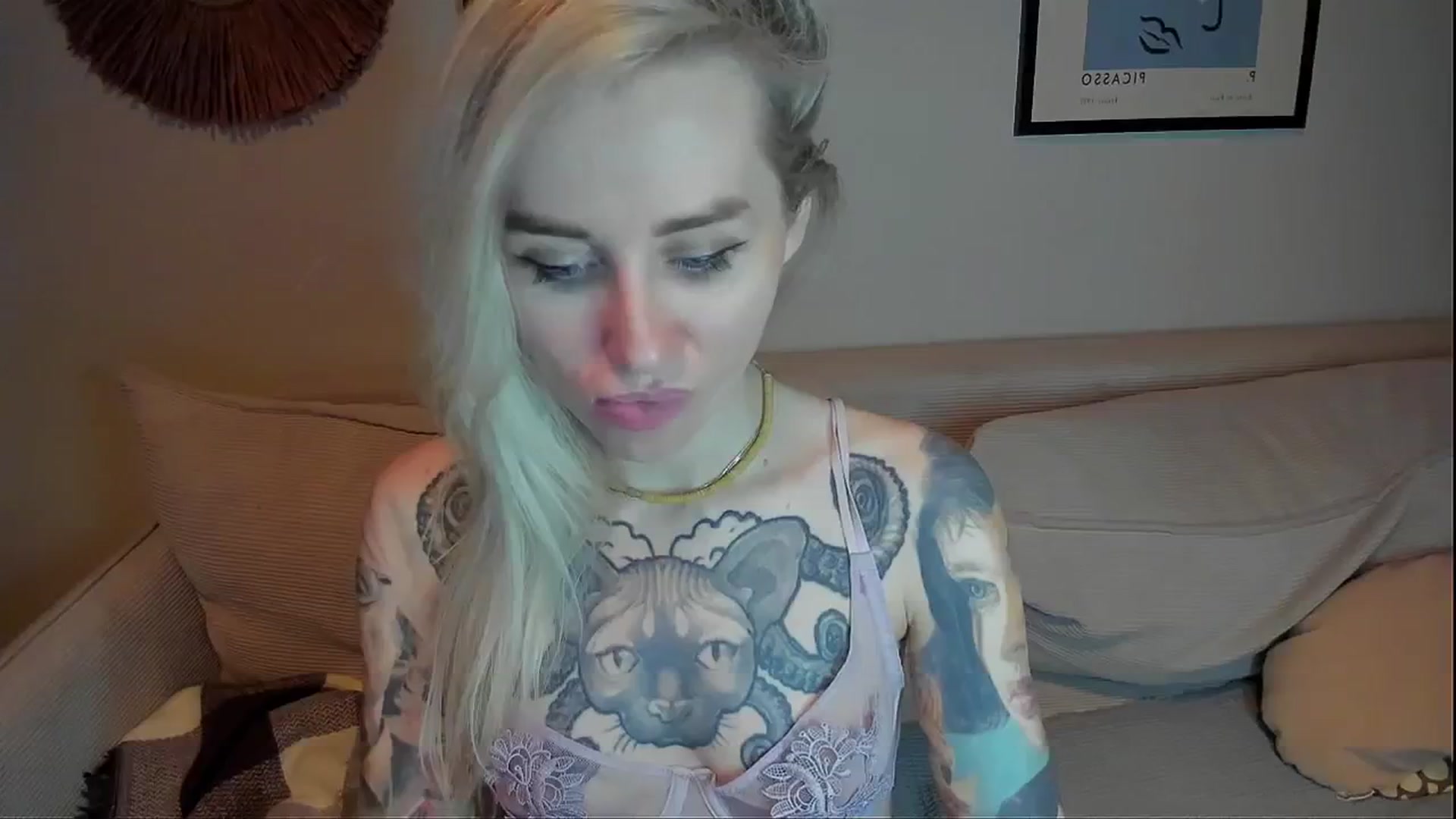 Gallery image thumbnail from Alexa_Smithhh's myfreecams stream on, 02/20/2024, 21:31 image 10 of 20