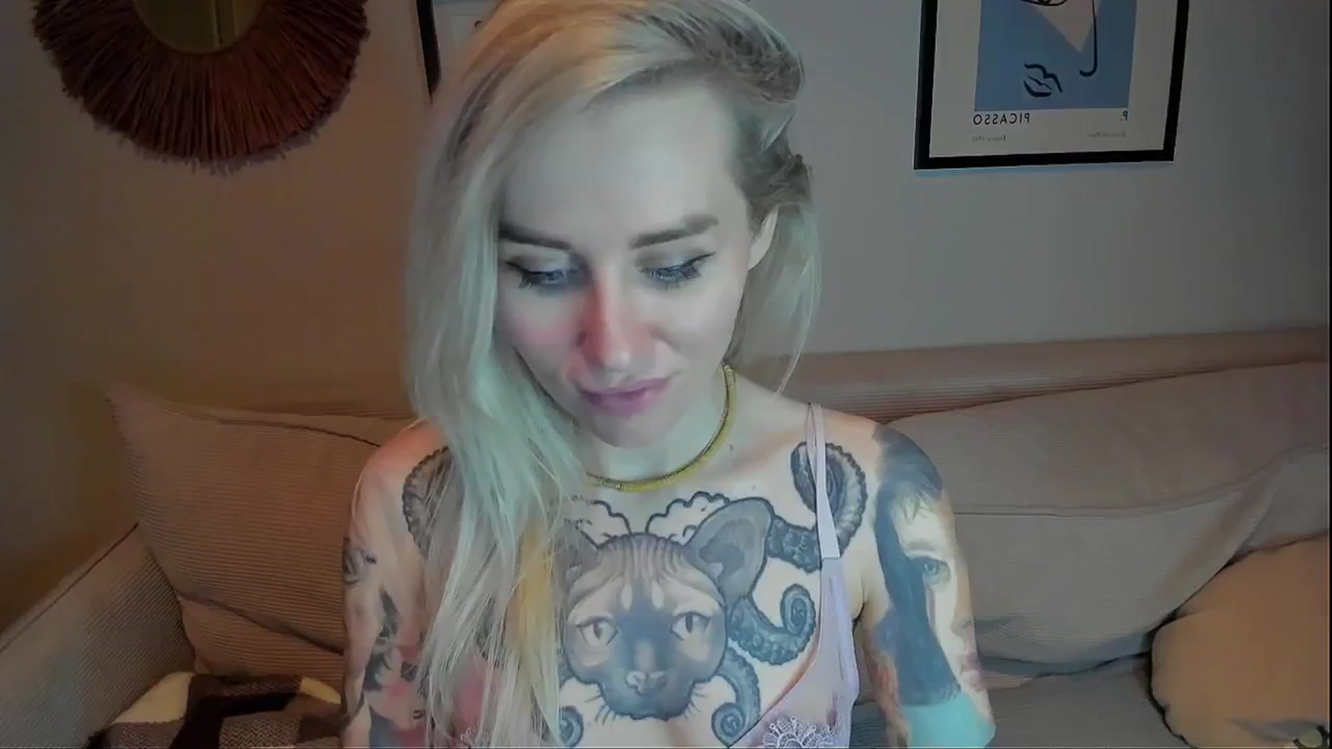 Gallery image thumbnail from Alexa_Smithhh's myfreecams stream on, 02/20/2024, 21:31 image 13 of 20