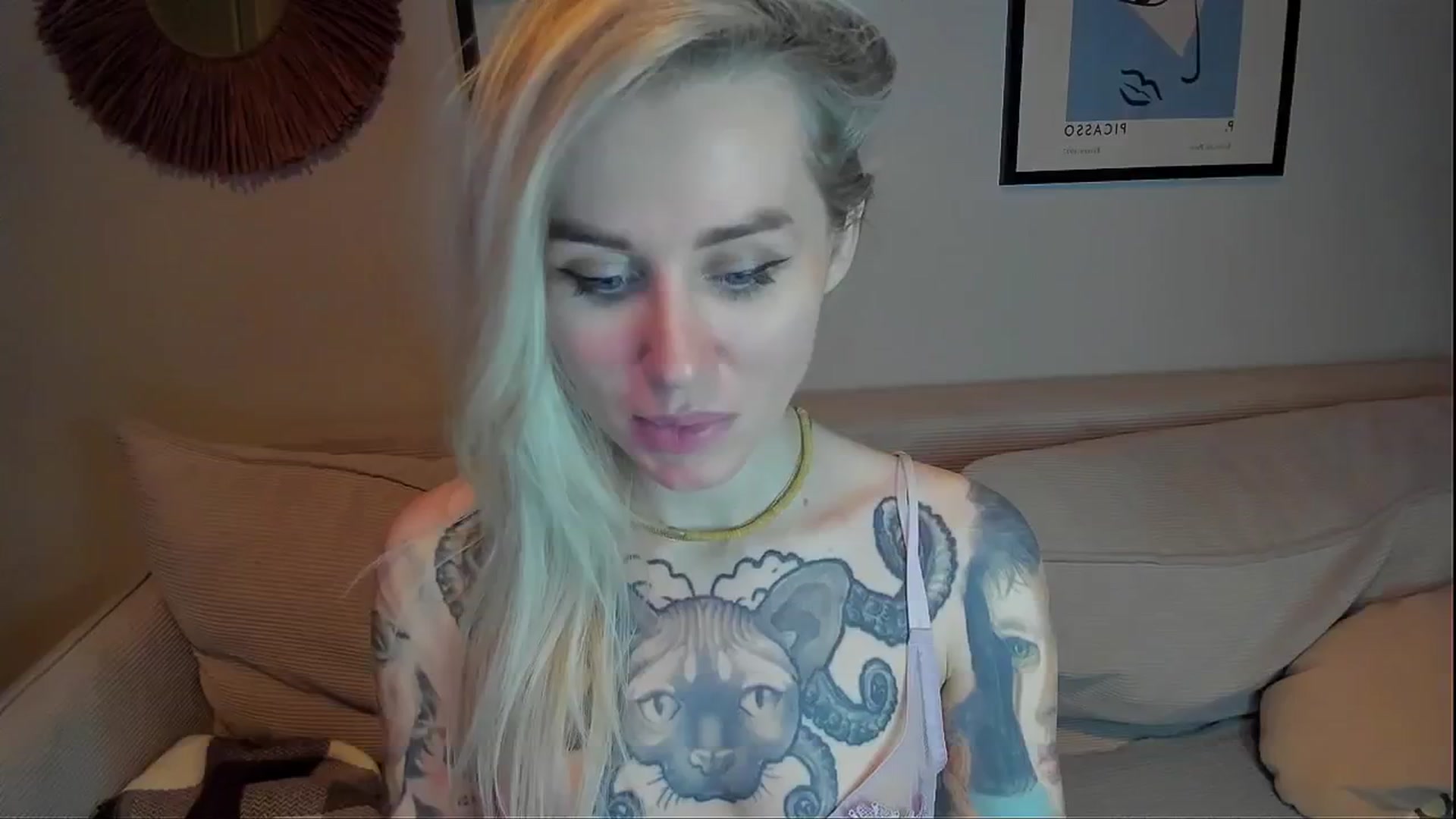 Gallery image thumbnail from Alexa_Smithhh's myfreecams stream on, 02/20/2024, 21:31 image 16 of 20