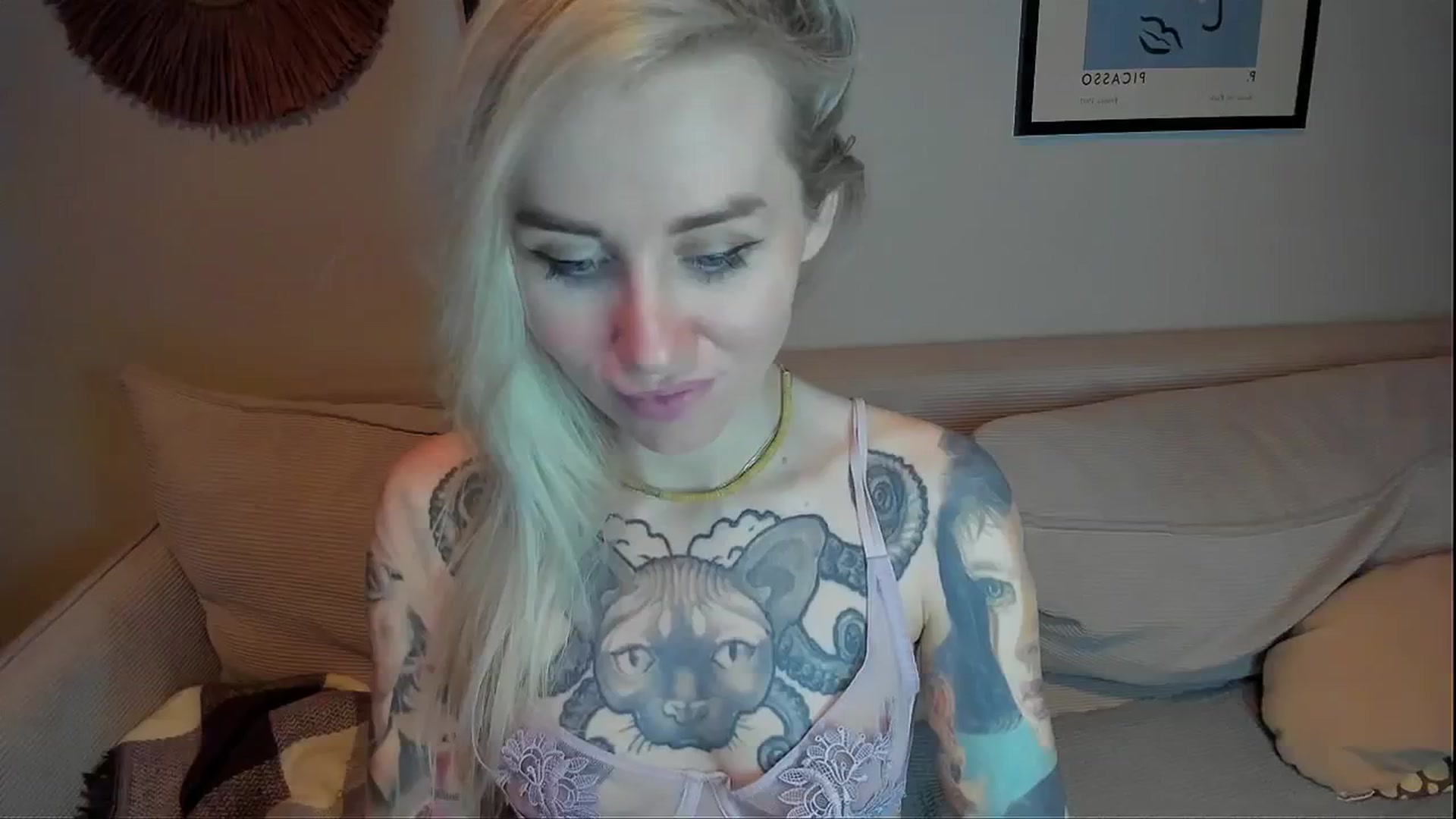 Gallery image thumbnail from Alexa_Smithhh's myfreecams stream on, 02/20/2024, 21:31 image 9 of 20
