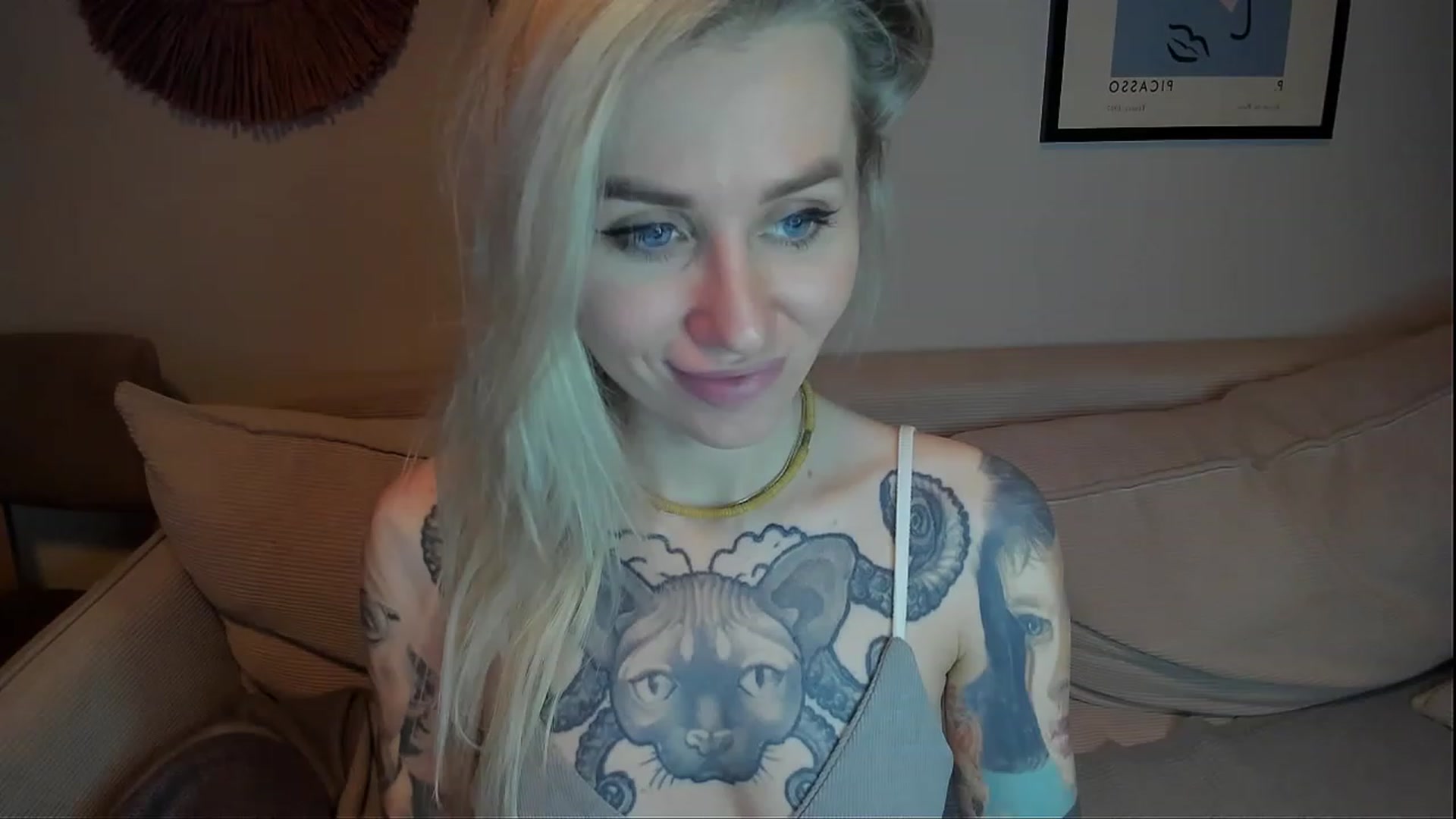Gallery image thumbnail from Alexa_Smithhh's myfreecams stream on, 02/23/2024, 19:09 image 10 of 20