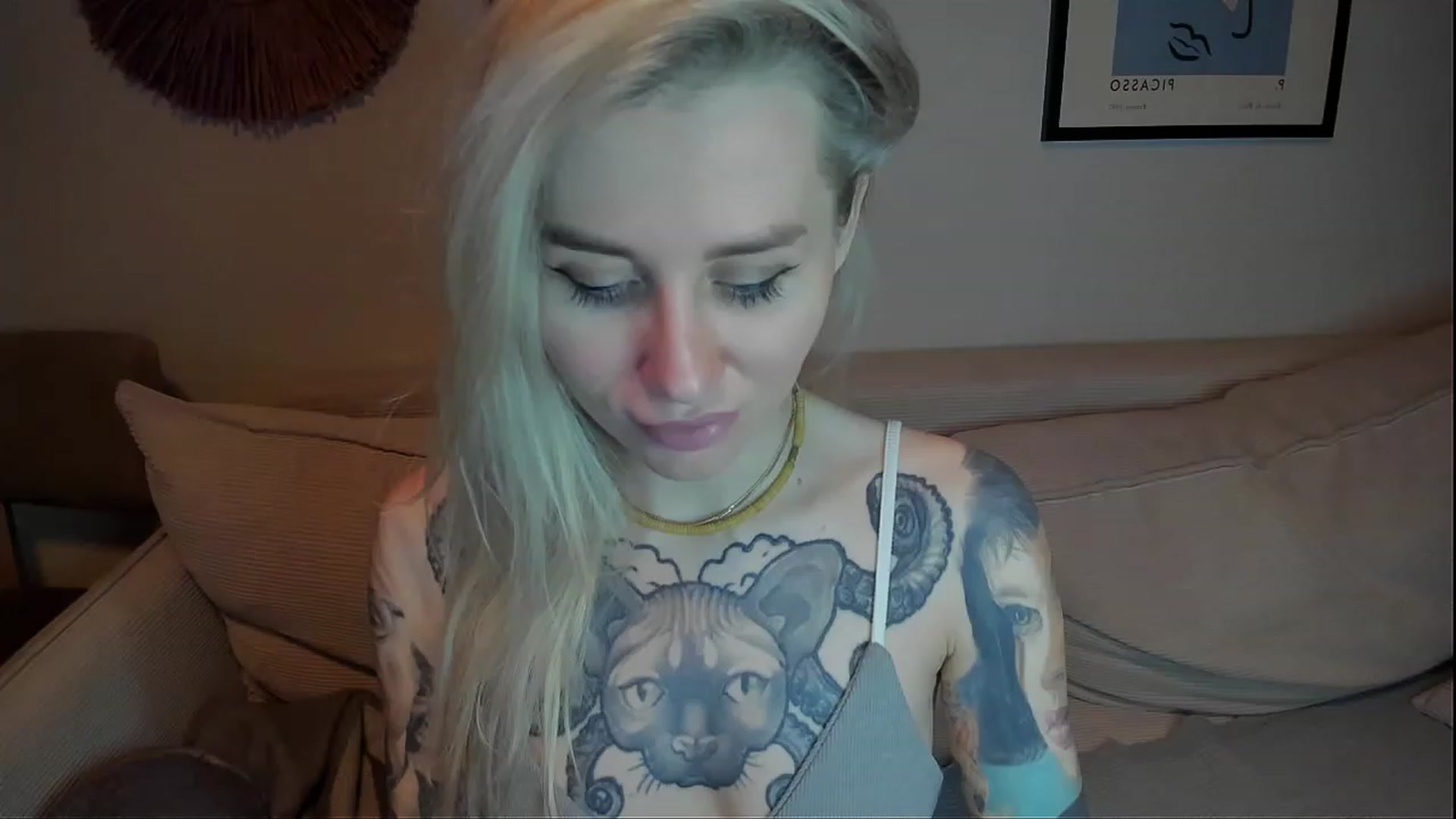 Gallery image thumbnail from Alexa_Smithhh's myfreecams stream on, 02/23/2024, 19:09 image 2 of 20