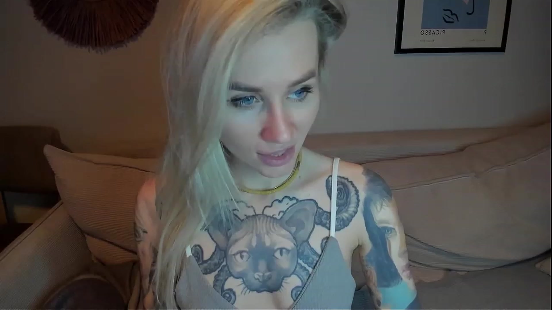 Gallery image thumbnail from Alexa_Smithhh's myfreecams stream on, 02/23/2024, 19:09 image 11 of 20