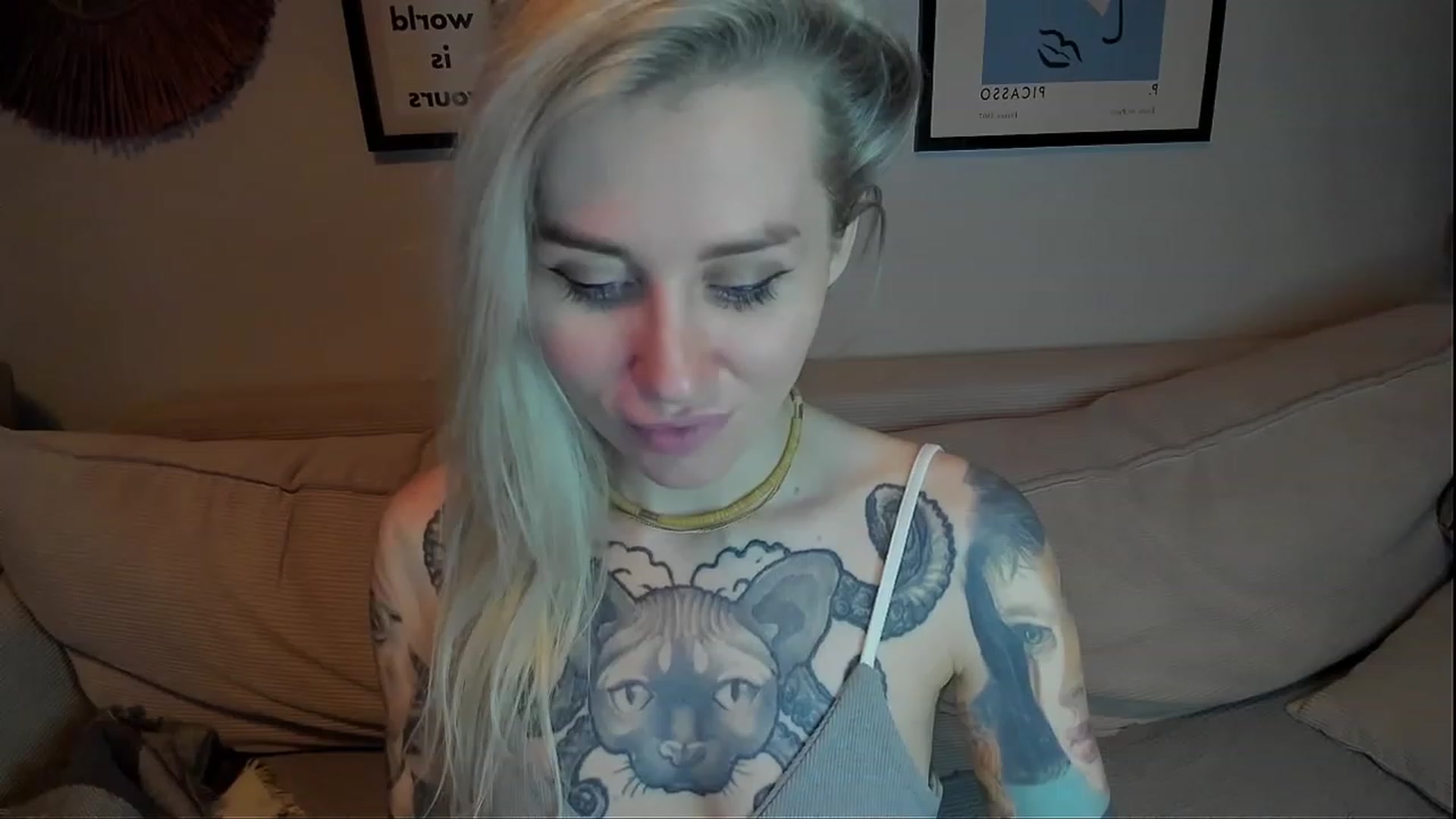 Gallery image thumbnail from Alexa_Smithhh's myfreecams stream on, 02/23/2024, 21:07 image 14 of 20