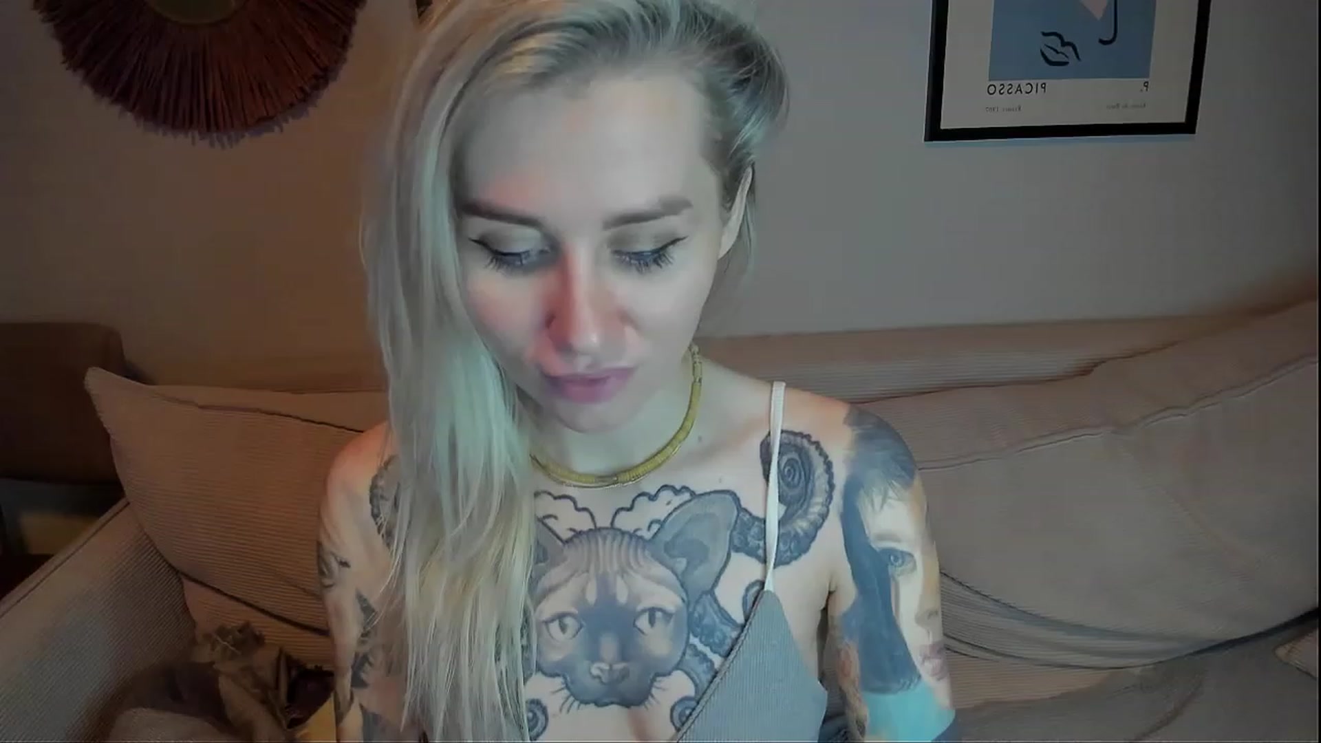 Gallery image thumbnail from Alexa_Smithhh's myfreecams stream on, 02/23/2024, 21:07 image 3 of 20
