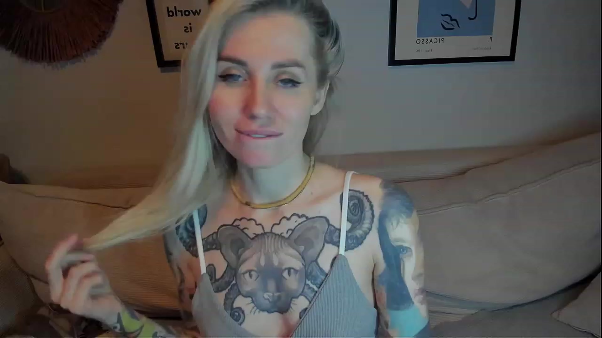 Gallery image thumbnail from Alexa_Smithhh's myfreecams stream on, 02/23/2024, 21:40 image 10 of 20