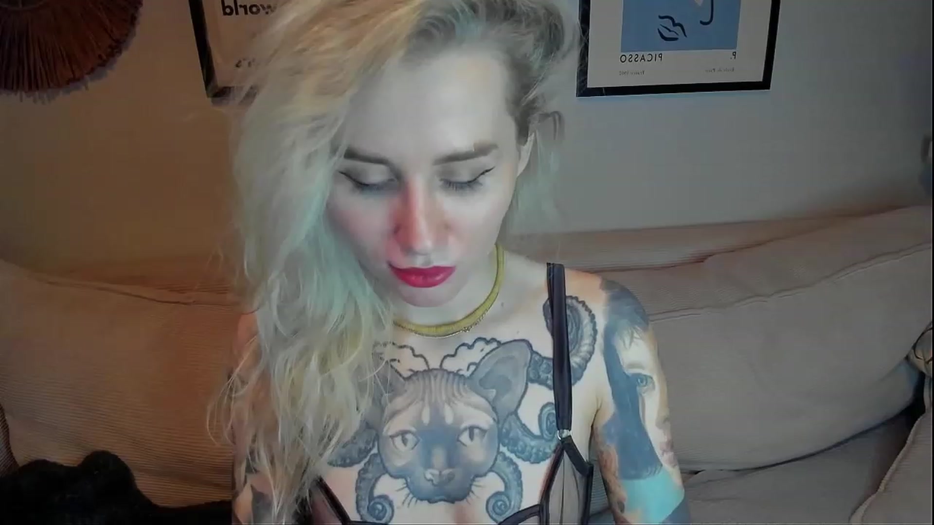 Gallery image thumbnail from Alexa_Smithhh's myfreecams stream on, 02/25/2024, 20:58 image 8 of 20