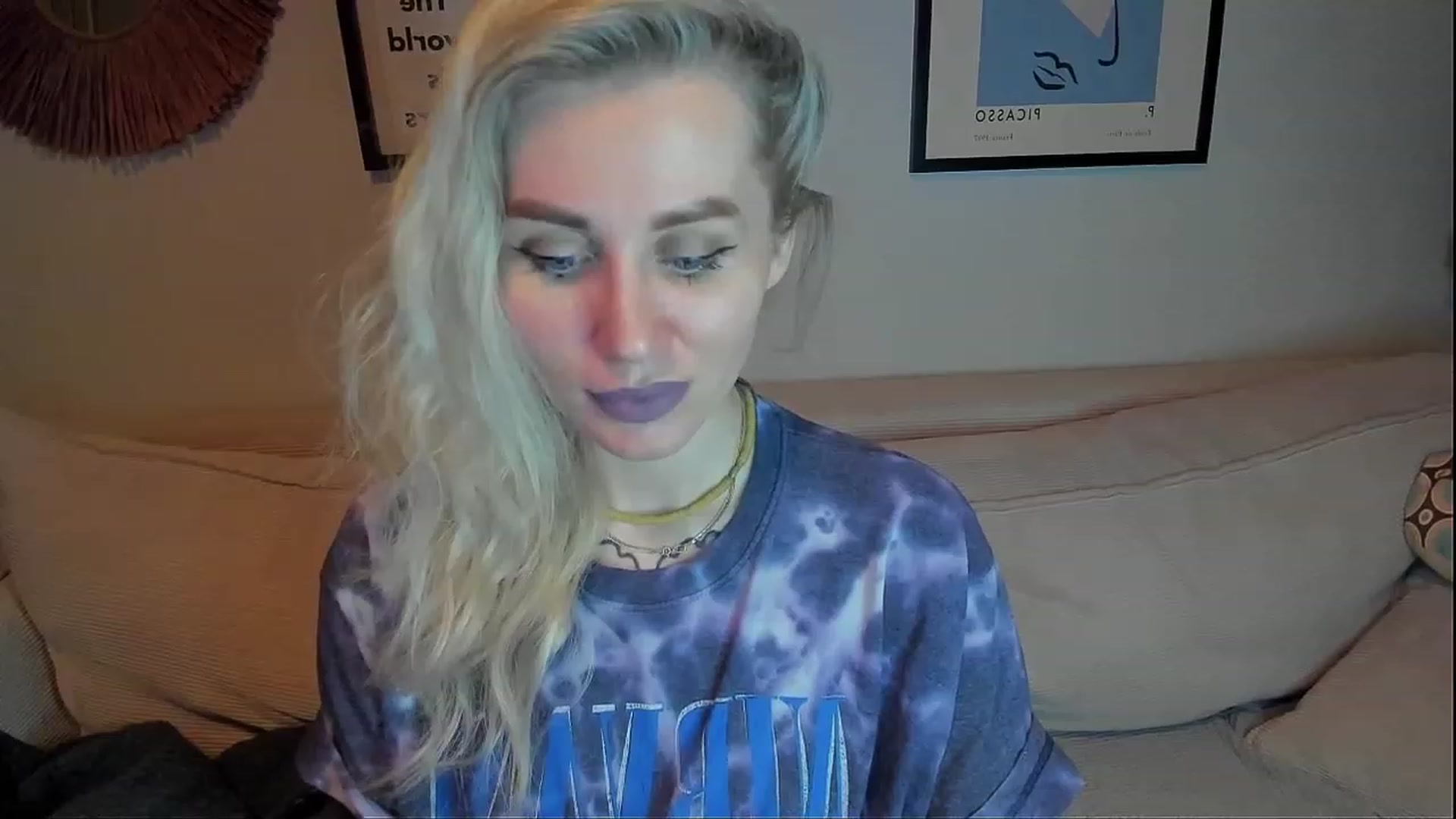 Gallery image thumbnail from Alexa_Smithhh's myfreecams stream on, 02/27/2024, 18:59 image 3 of 20