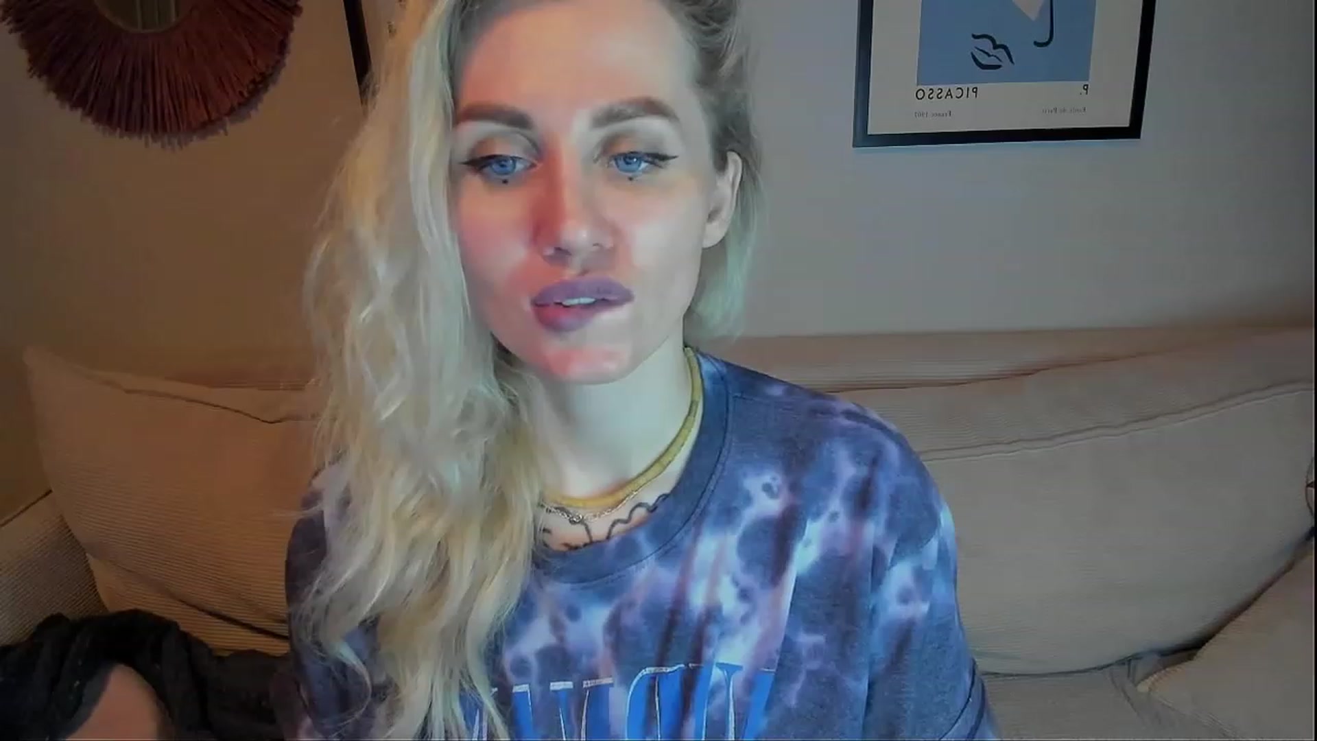 Gallery image thumbnail from Alexa_Smithhh's myfreecams stream on, 02/27/2024, 20:36 image 2 of 20