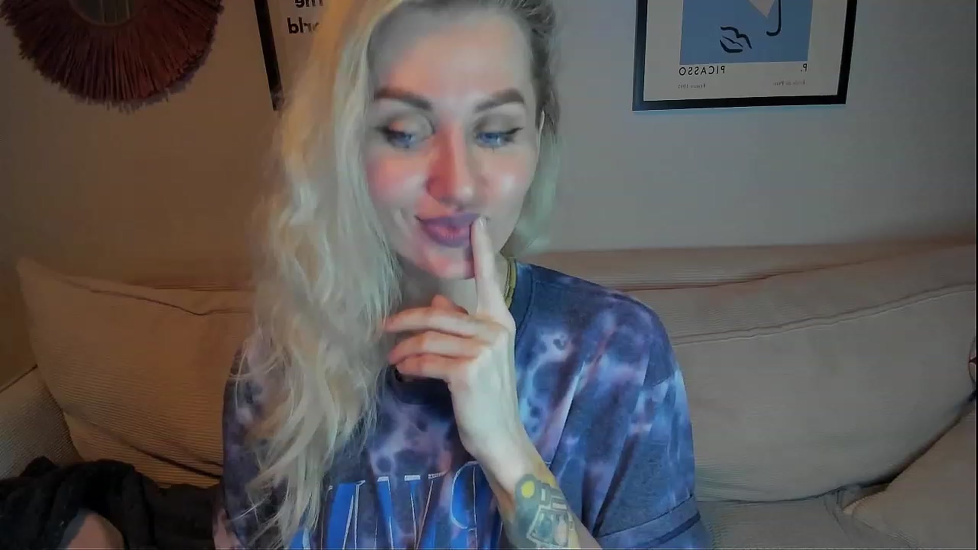 Gallery image thumbnail from Alexa_Smithhh's myfreecams stream on, 02/27/2024, 20:36 image 5 of 20