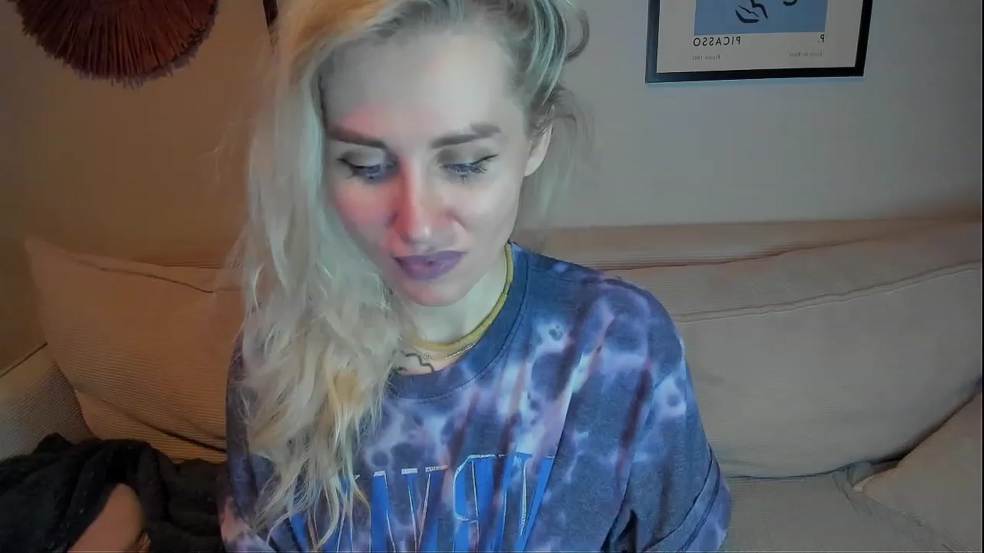 Gallery image thumbnail from Alexa_Smithhh's myfreecams stream on, 02/27/2024, 20:36 image 12 of 20