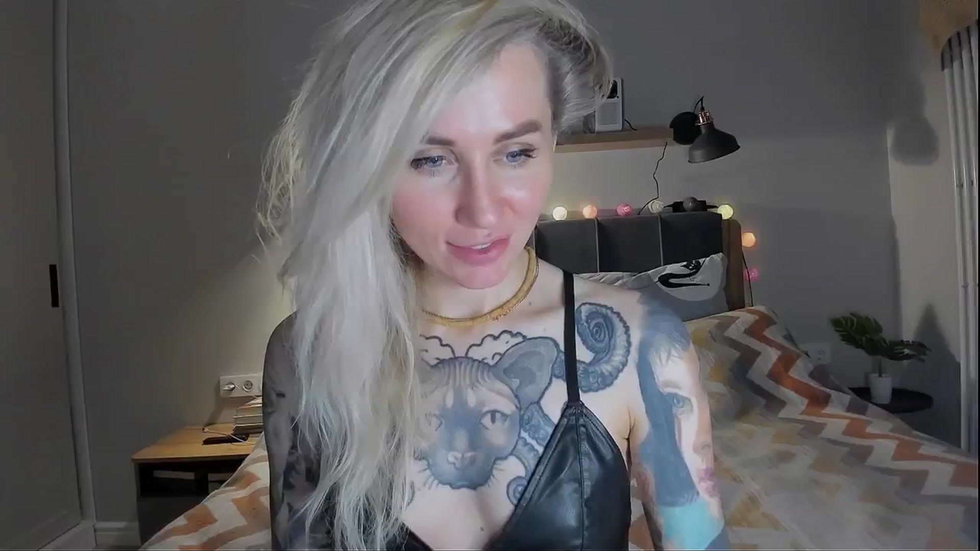 Gallery image thumbnail from Alexa_Smithhh's myfreecams stream on, 03/01/2024, 20:11 image 19 of 20