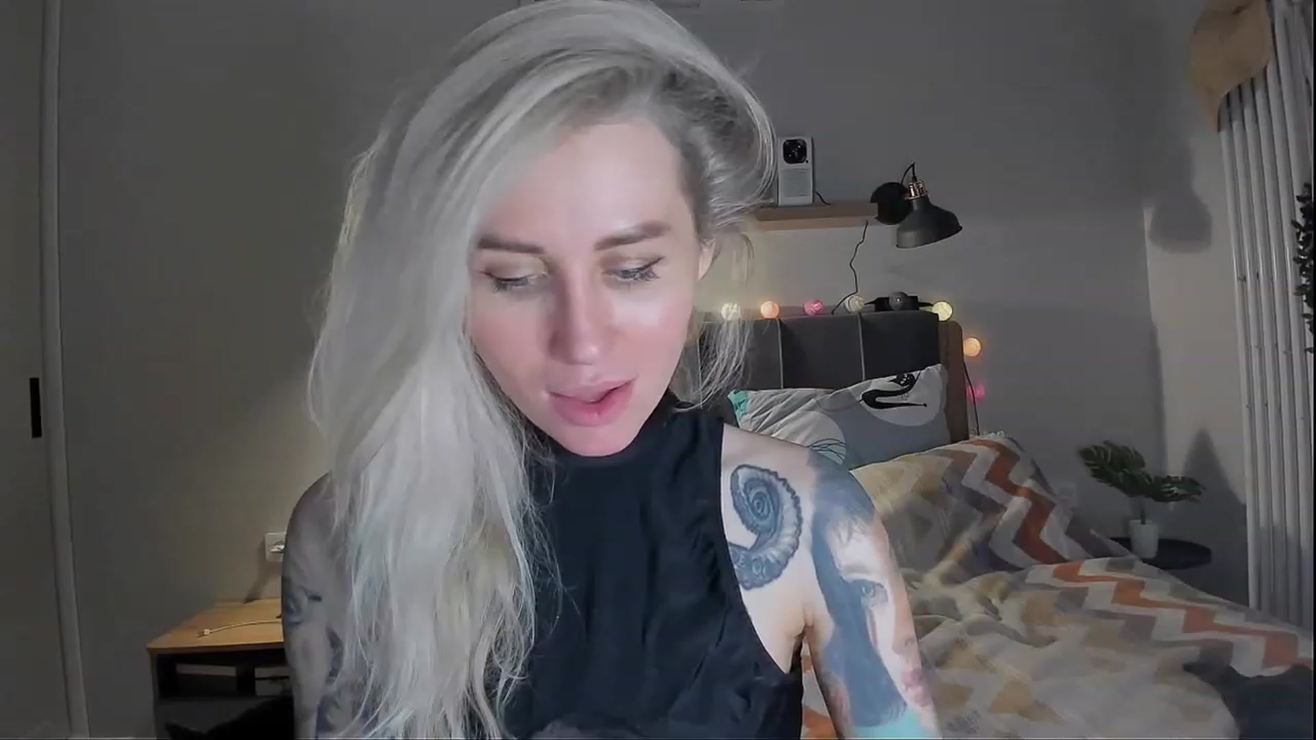 Gallery image thumbnail from Alexa_Smithhh's myfreecams stream on, 03/01/2024, 22:45 image 1 of 20