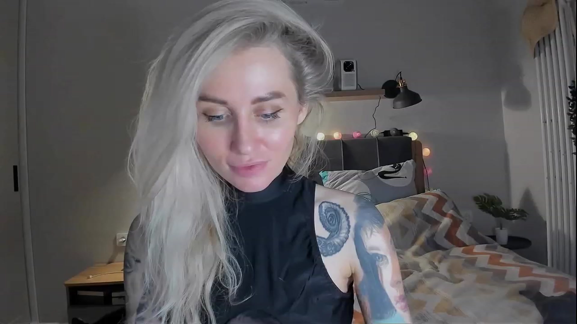 Gallery image thumbnail from Alexa_Smithhh's myfreecams stream on, 03/01/2024, 22:45 image 3 of 20