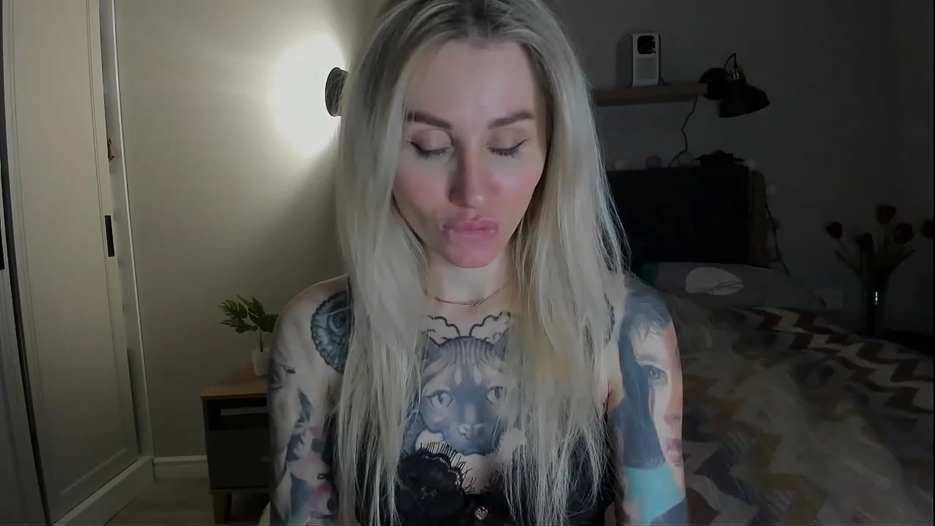 Gallery image thumbnail from Alexa_Smithhh's myfreecams stream on, 03/10/2024, 21:15 image 11 of 20