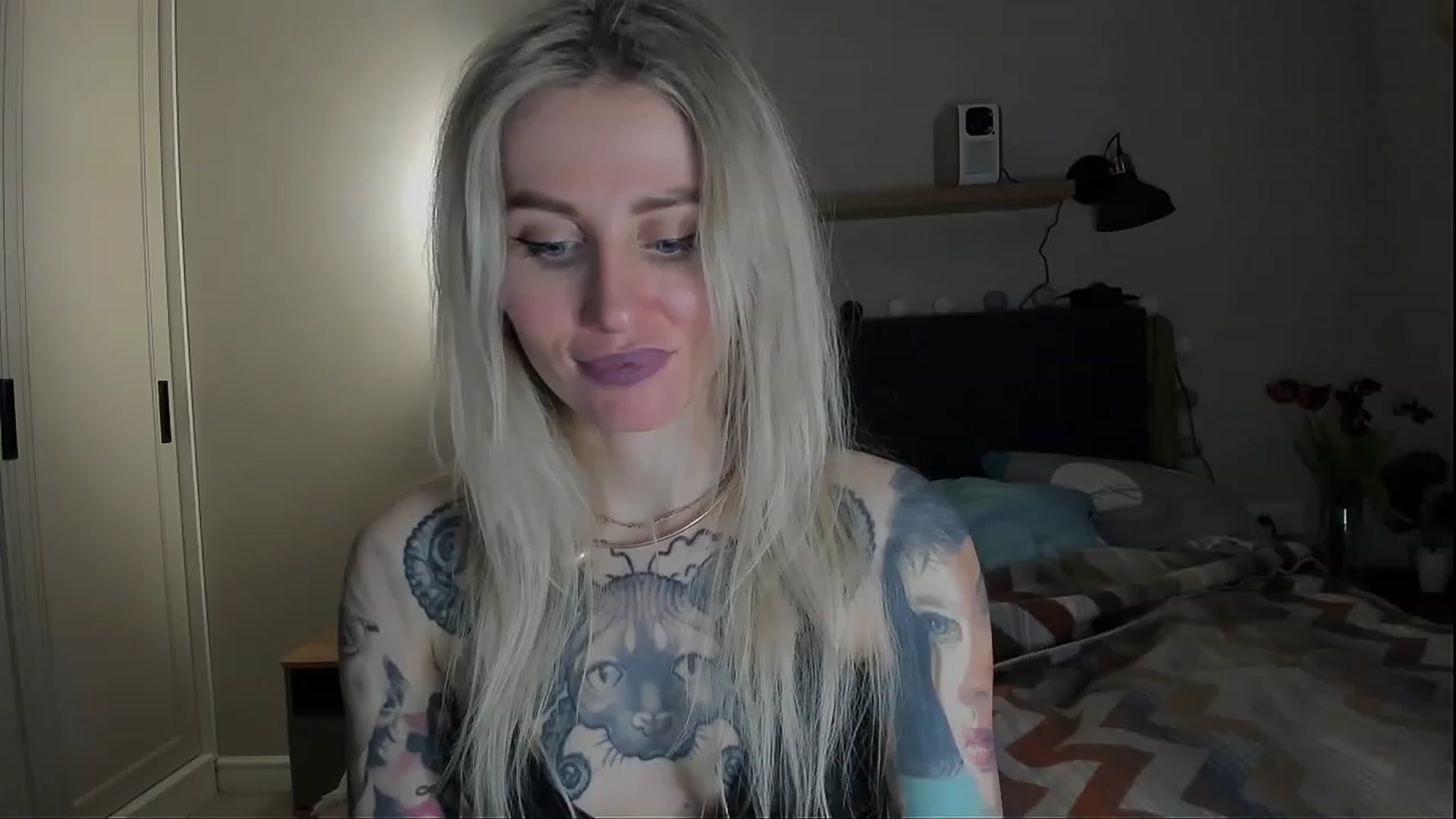 Gallery image thumbnail from Alexa_Smithhh's myfreecams stream on, 03/12/2024, 21:00 image 12 of 20