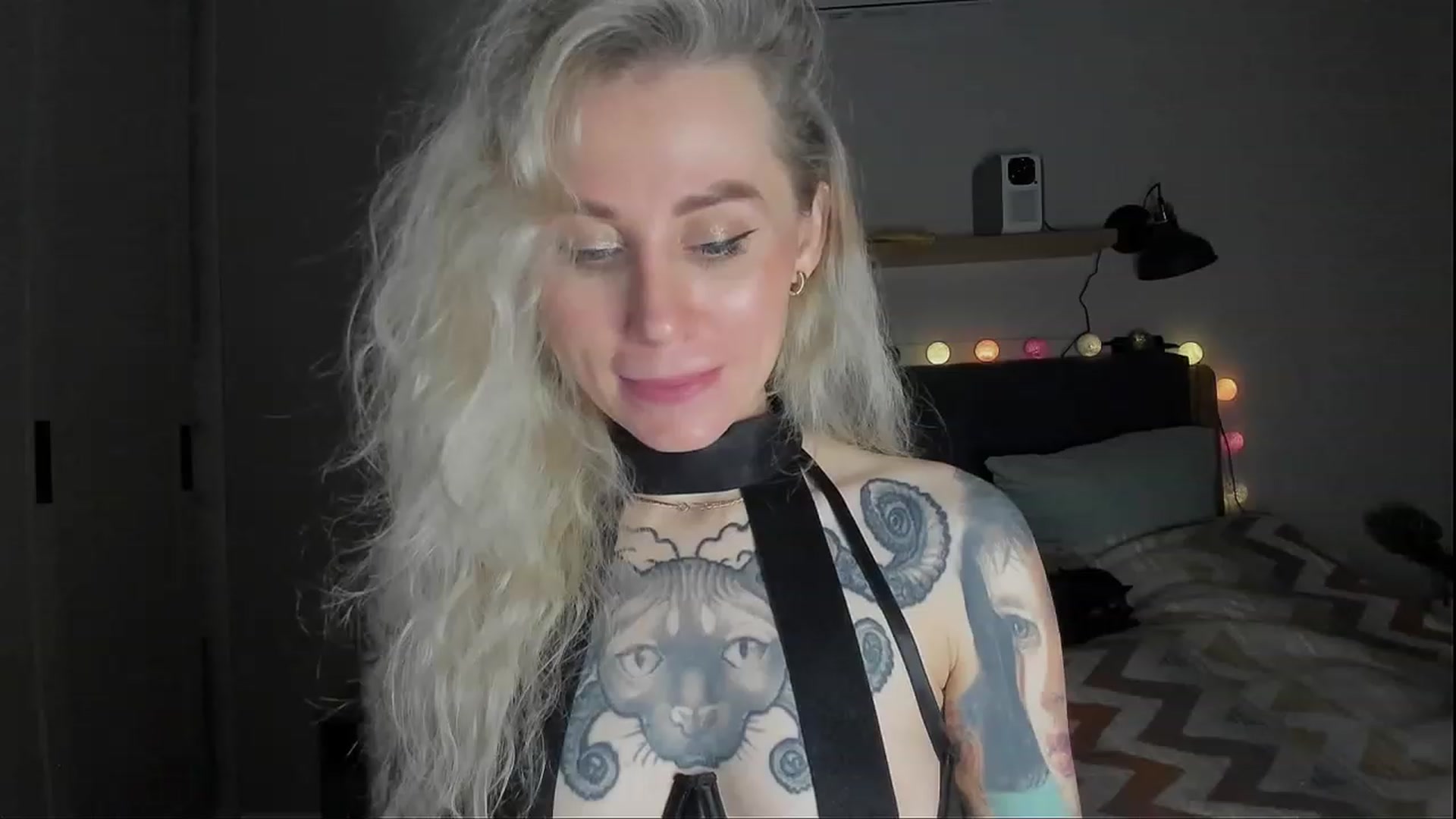 Gallery image thumbnail from Alexa_Smithhh's myfreecams stream on, 03/14/2024, 19:28 image 5 of 20