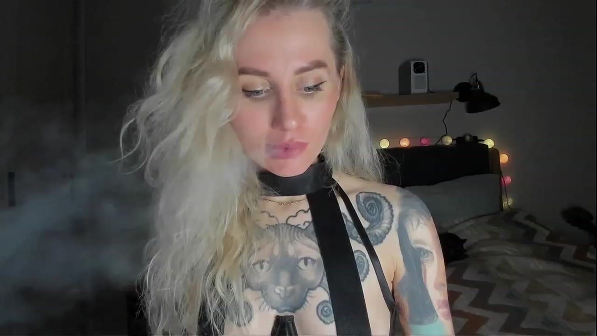Gallery image thumbnail from Alexa_Smithhh's myfreecams stream on, 03/14/2024, 19:28 image 6 of 20