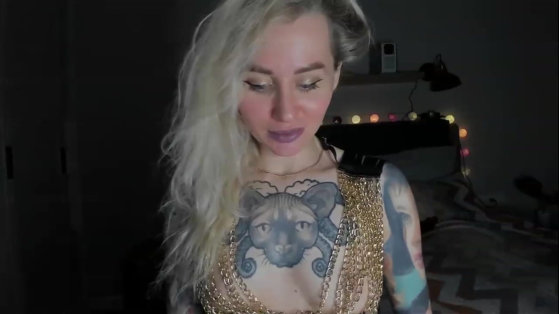 Gallery image thumbnail from Alexa_Smithhh's myfreecams stream on, 03/15/2024, 20:03 image 13 of 20