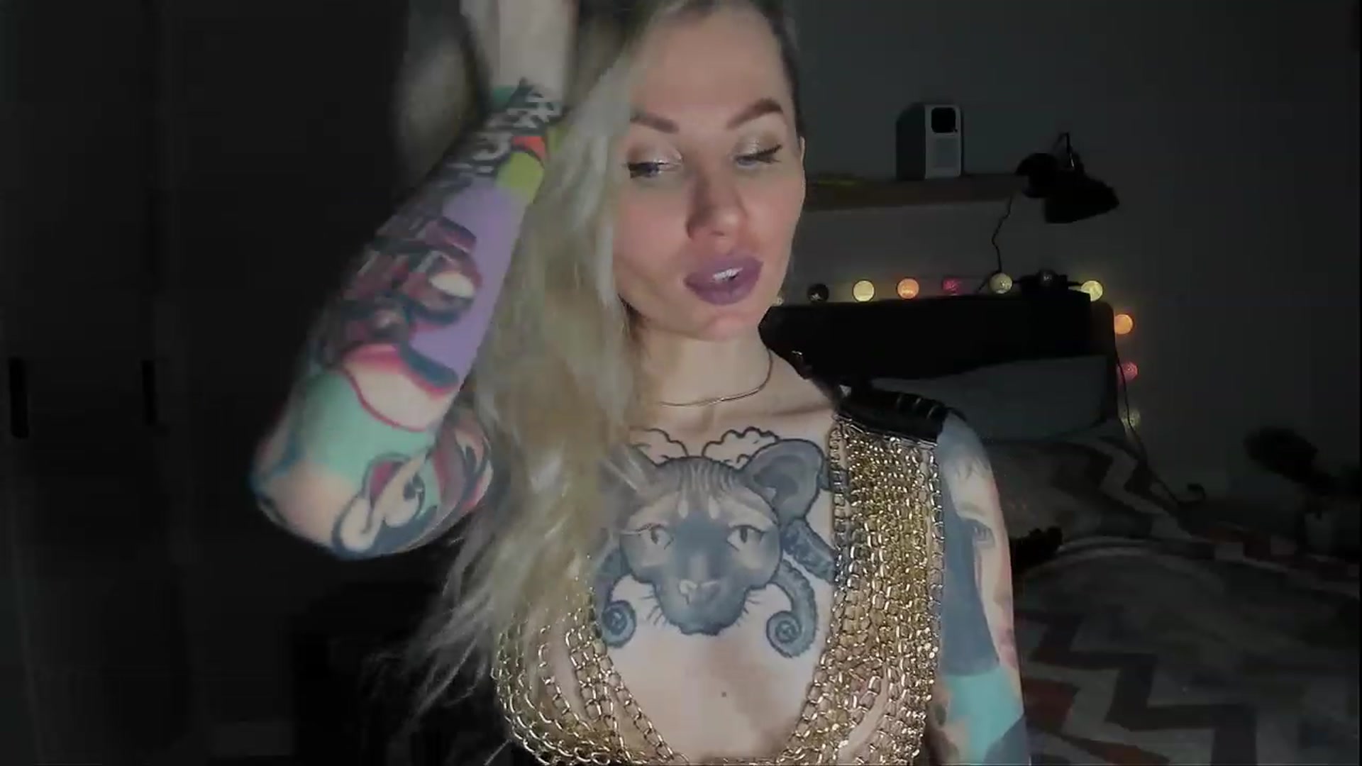 Gallery image thumbnail from Alexa_Smithhh's myfreecams stream on, 03/15/2024, 20:03 image 15 of 20