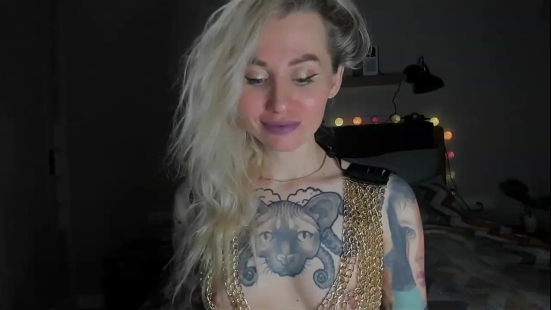 Gallery image thumbnail from Alexa_Smithhh's myfreecams stream on, 03/15/2024, 20:03 image 7 of 20